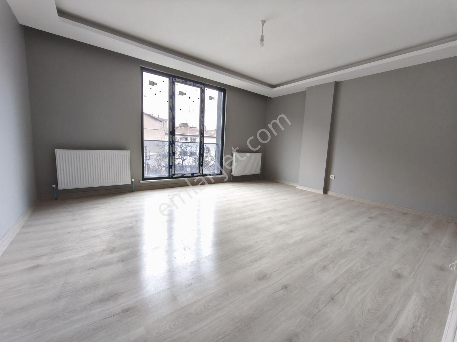 Çamlık Ta Metroya Yürüme Ebeveyn Banyolu Sıfır Balkonlu 3+1 - Görsel 27