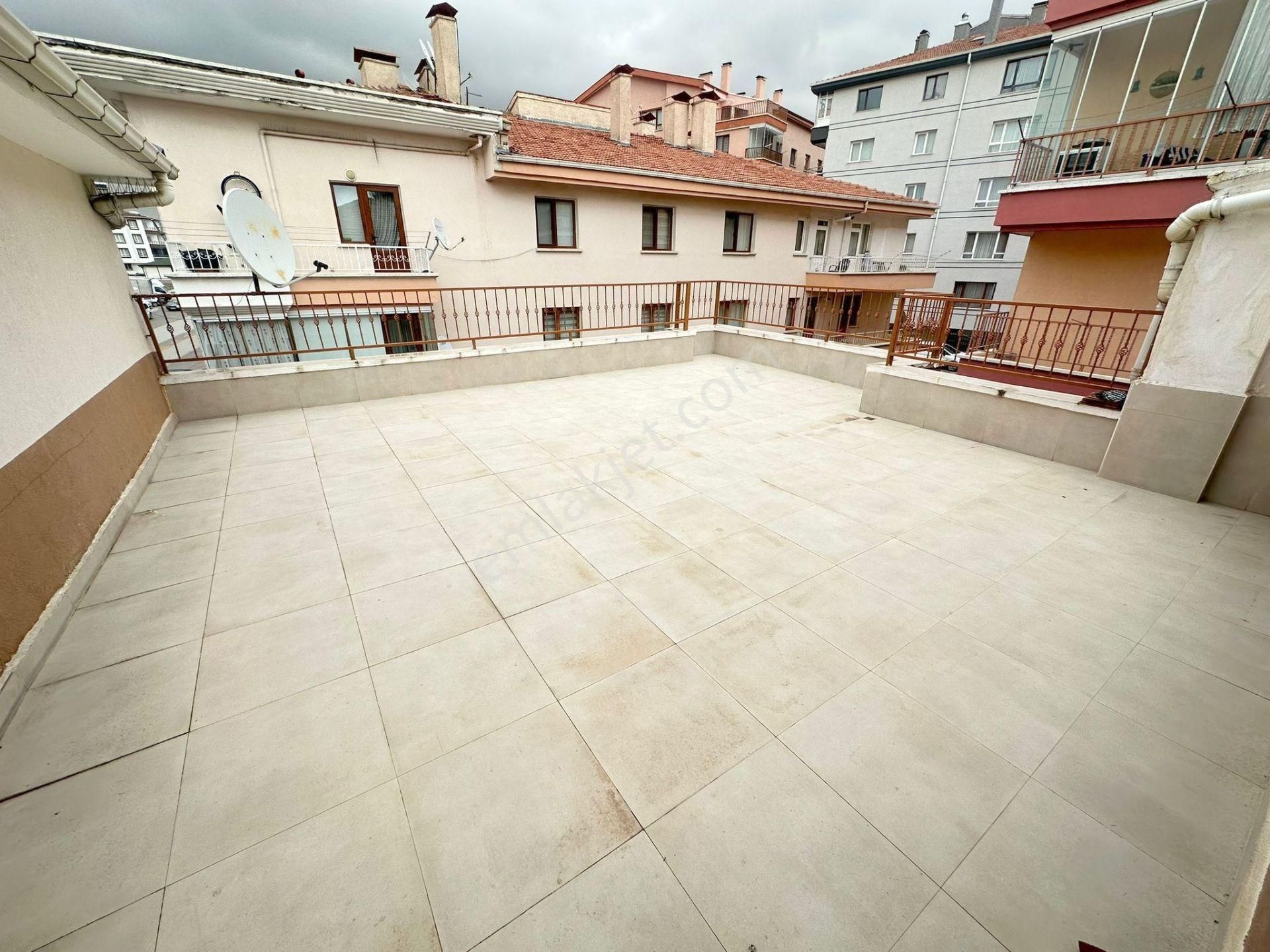 Şafak'tan Kuşcağız Göbek'te Cadde Üzeri 5+1 Açık Teraslı Güney! - Görsel 19