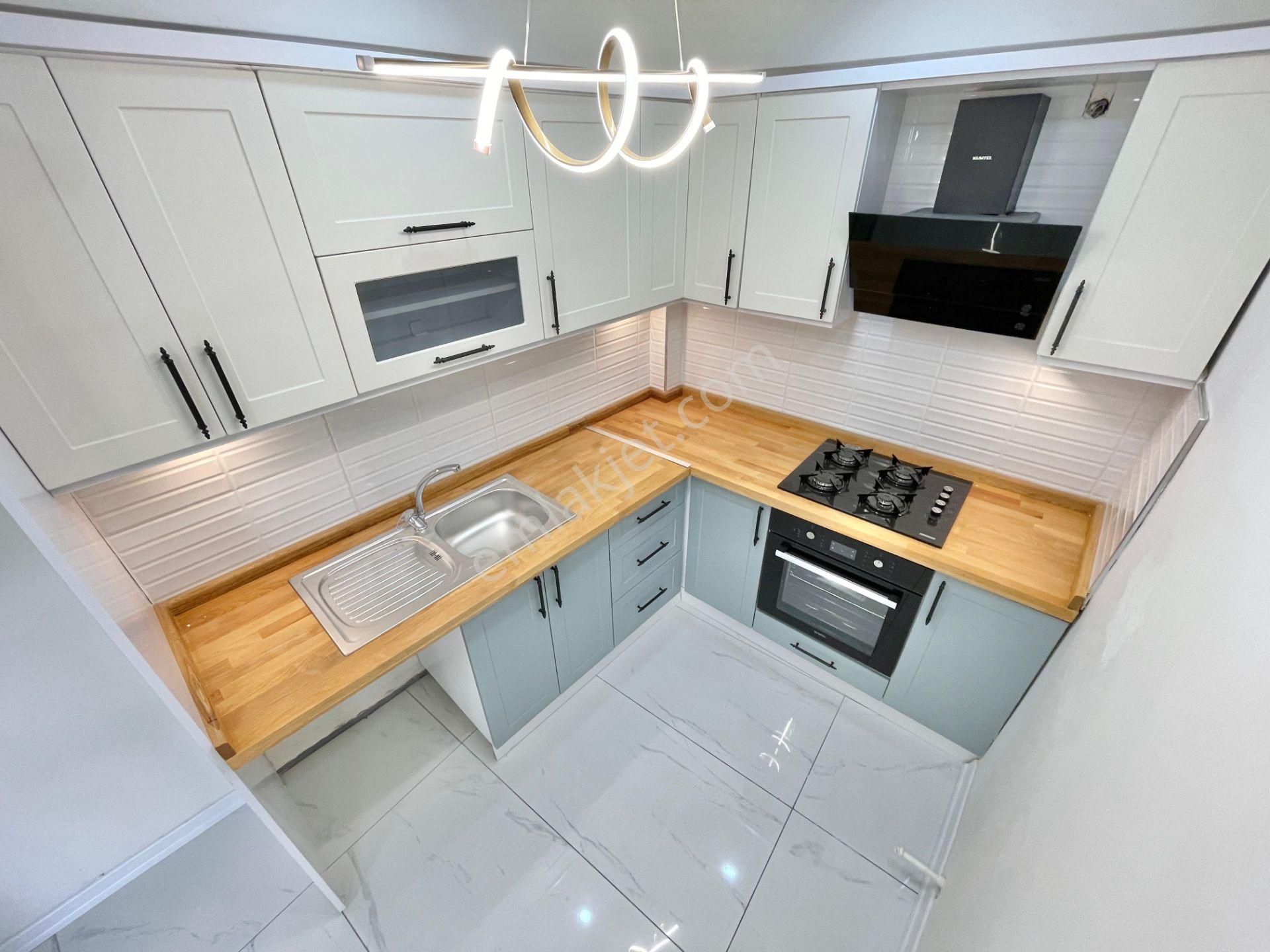 Berkay Demirel'den Akçay Merkezde Denize 70 Metre 2+1 Daire - Görsel 20