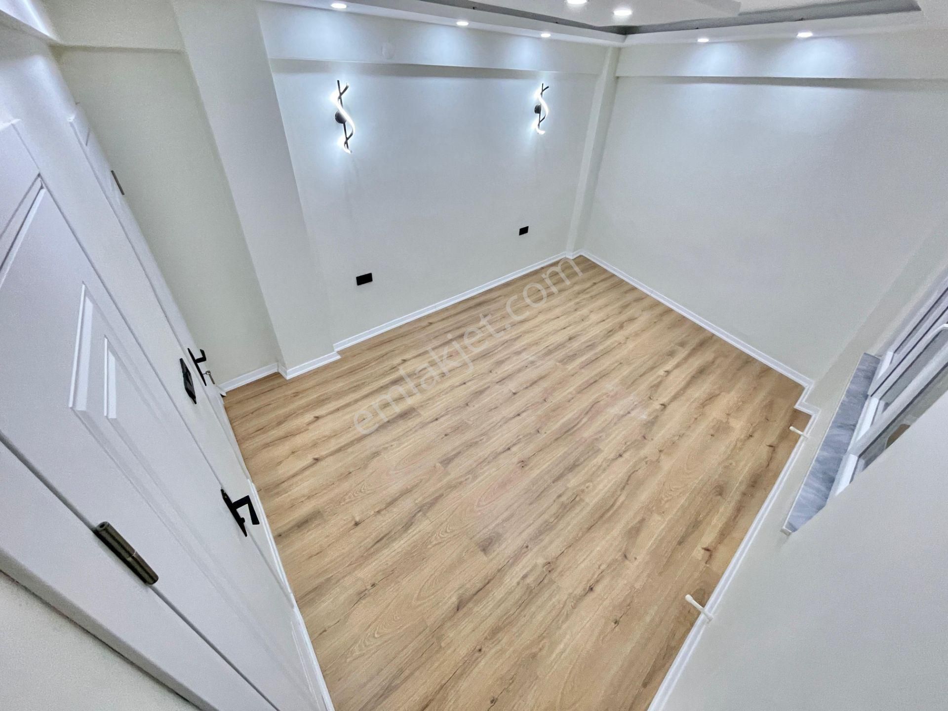 Berkay Demirel'den Akçay Merkezde Denize 70 Metre 2+1 Daire - Görsel 28