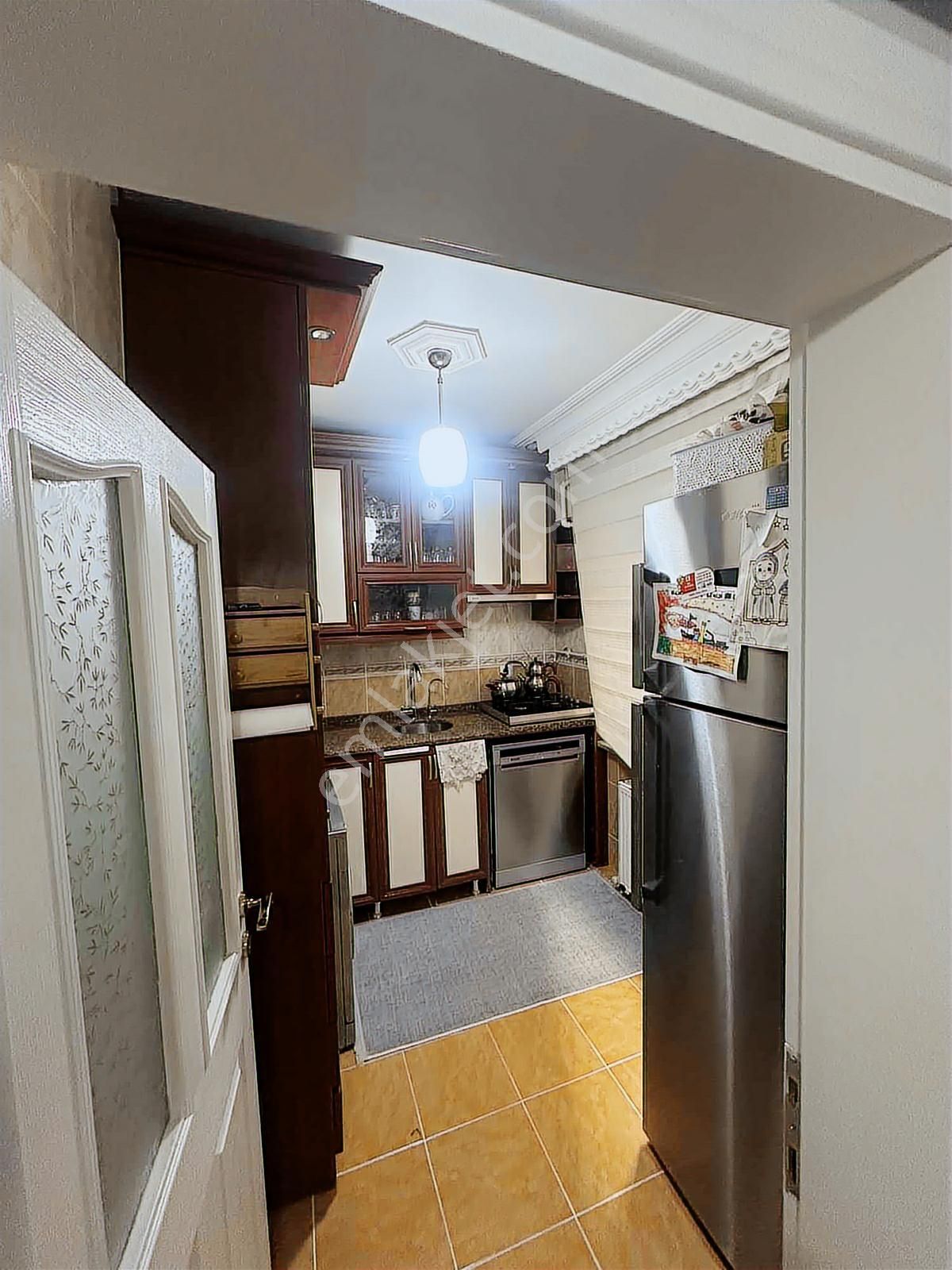 Yeşilpınar"da 2+1 Satılık 100mt Krediye Uygun 2.kat Balkonlu - Görsel 2