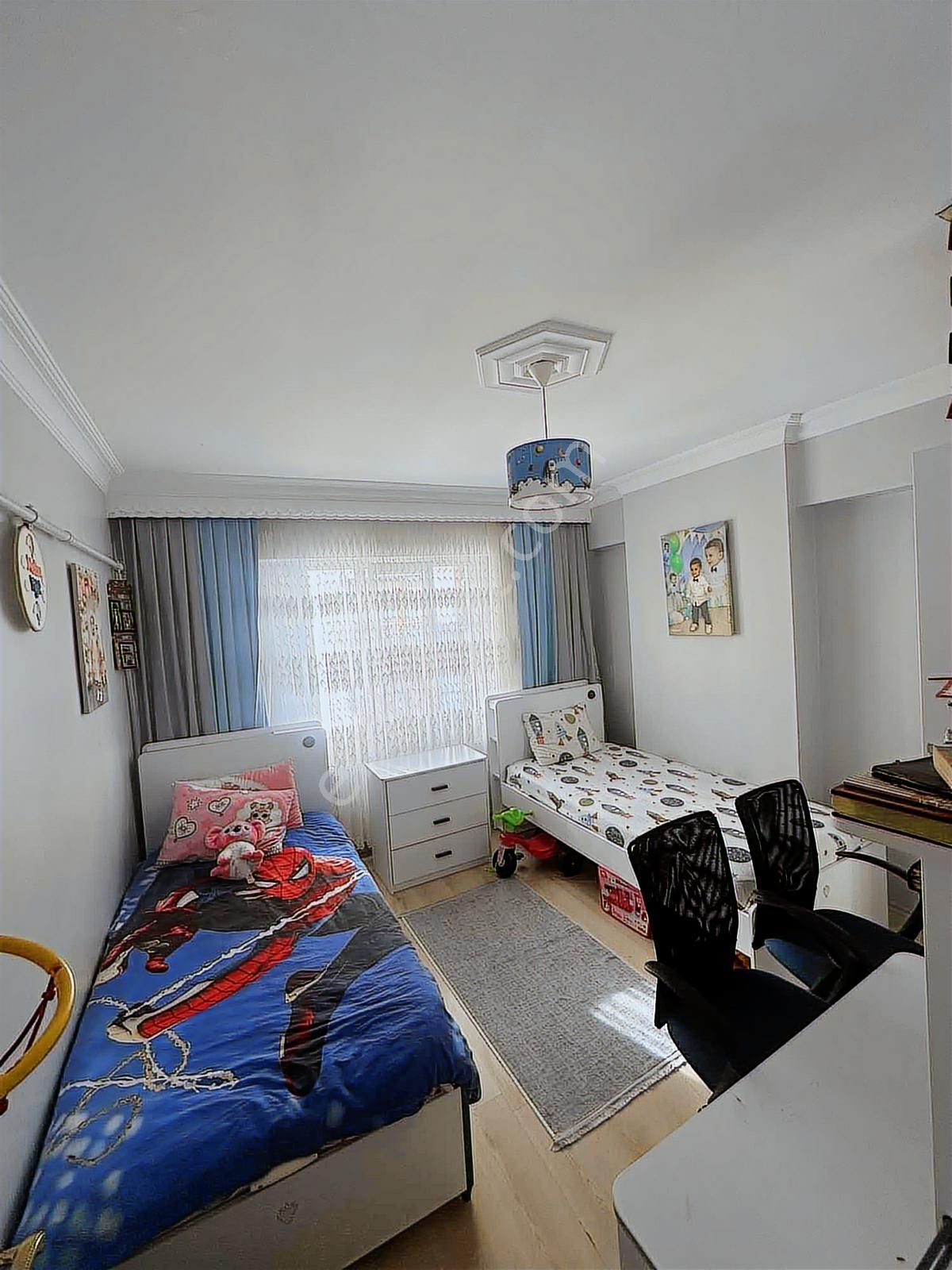 Yeşilpınar"da 2+1 Satılık 100mt Krediye Uygun 2.kat Balkonlu - Görsel 9