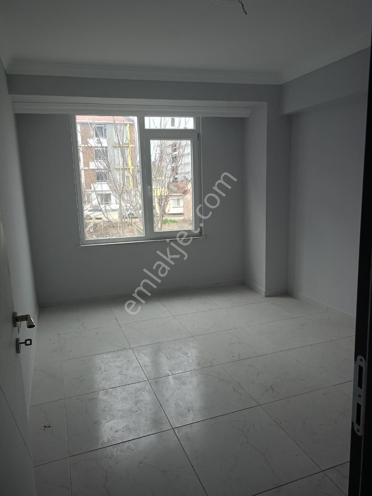 Balıkesir Gönen Tırnova Mahallesi 80 M2 Daire - Görsel 2