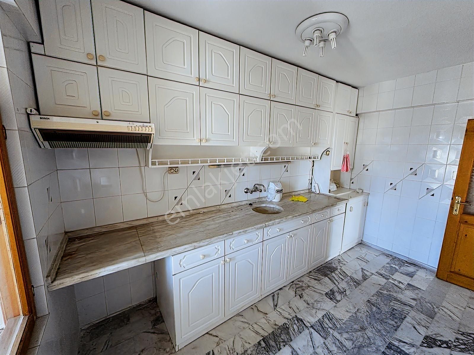 Doradan Akçay Merkez'de Ön Cephe Ebeveyn B. 4+1 Satılık Dublex - Görsel 23