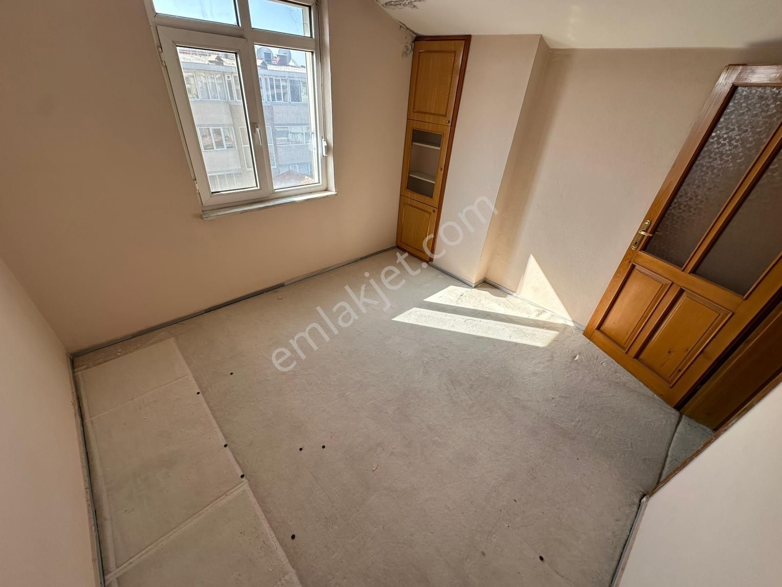 Doradan Akçay Merkez'de Ön Cephe Ebeveyn B. 4+1 Satılık Dublex - Görsel 31