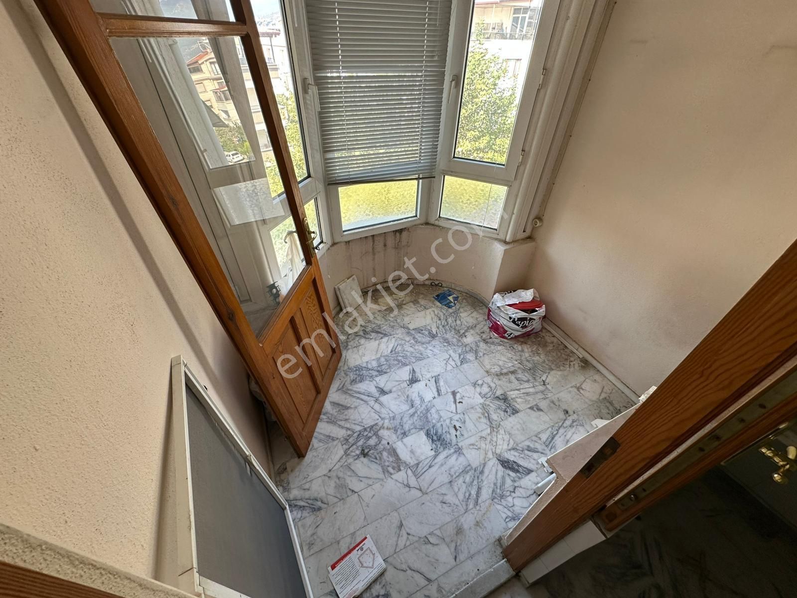 Doradan Akçay Merkez'de Ön Cephe Ebeveyn B. 4+1 Satılık Dublex - Görsel 11