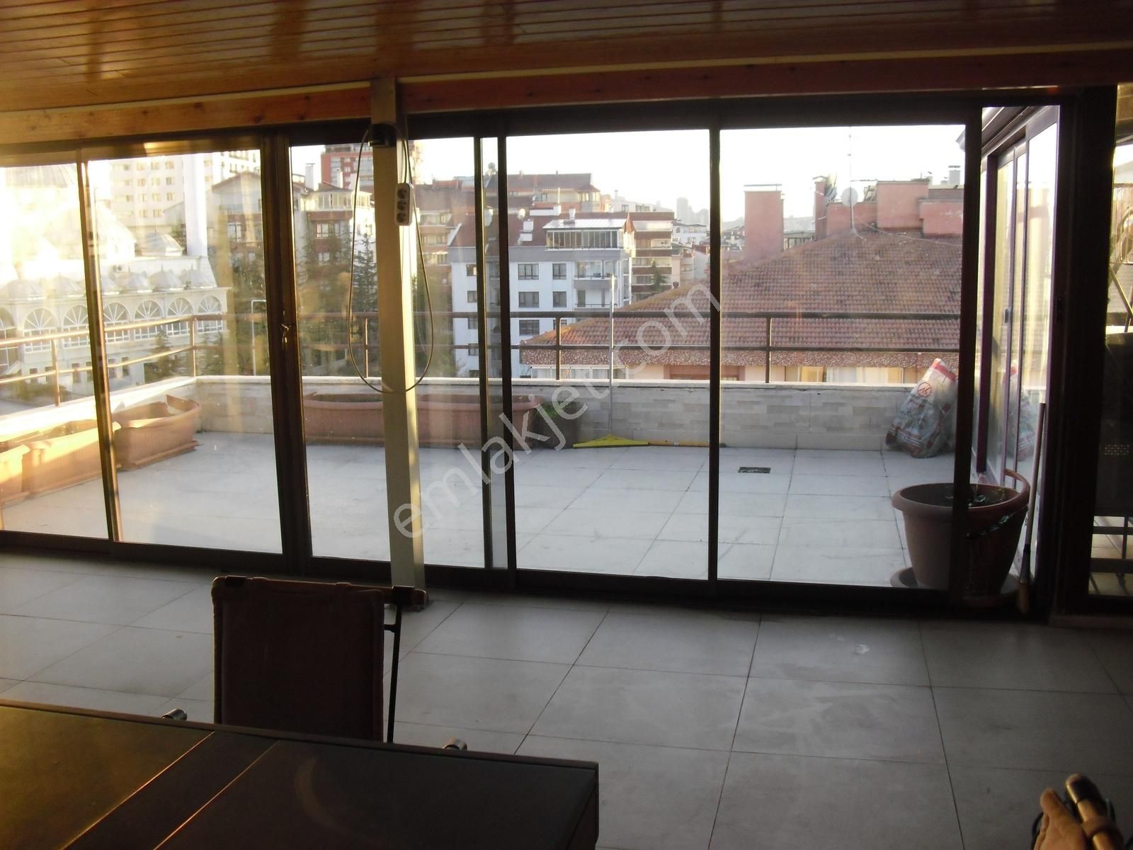 Kırkonaklar'da 4+1 Teraslı Dublex Mobilyalı Lüx Kiralık Daire - Görsel 24