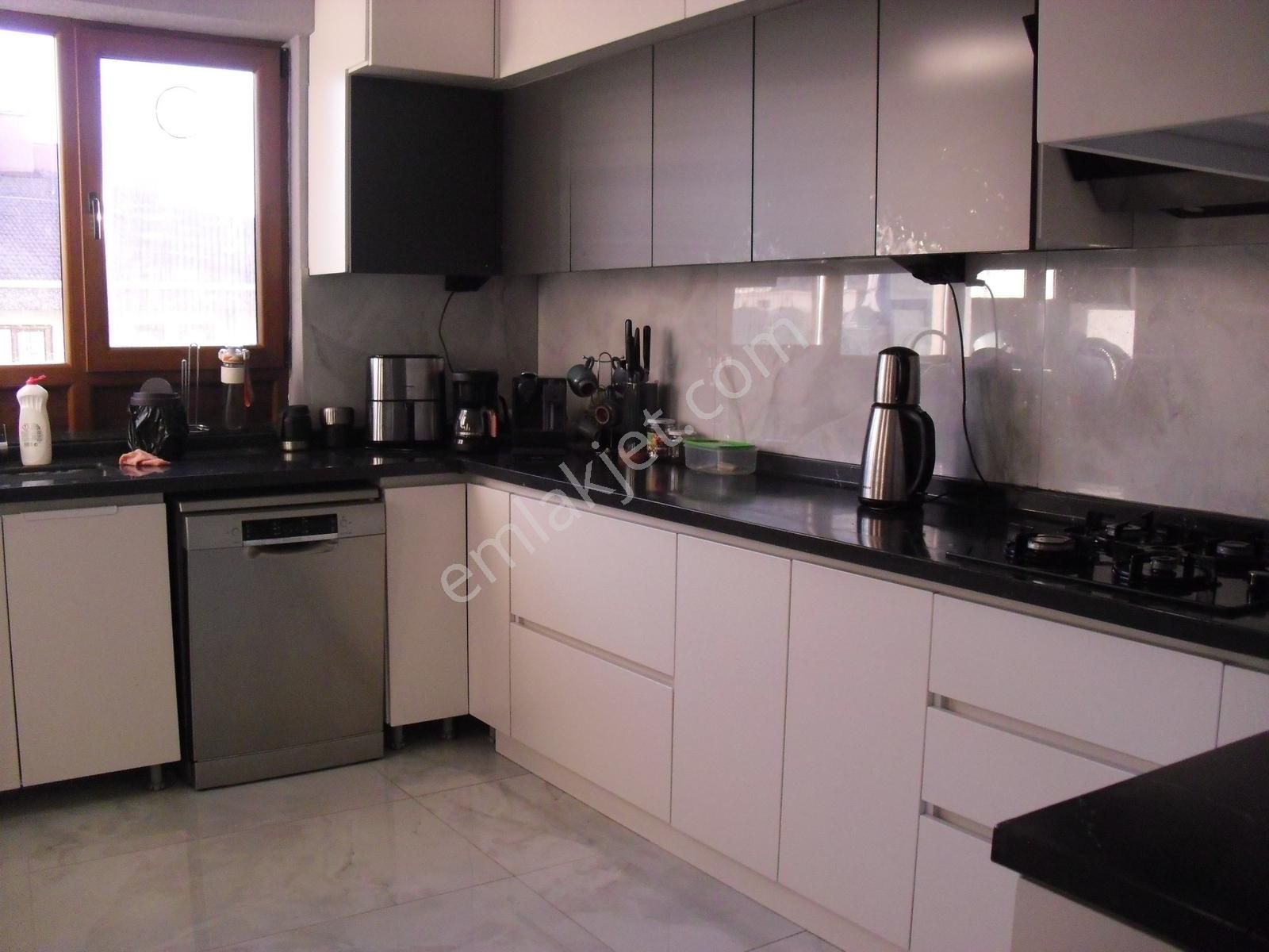 Kırkonaklar'da 4+1 Teraslı Dublex Mobilyalı Lüx Kiralık Daire - Görsel 26