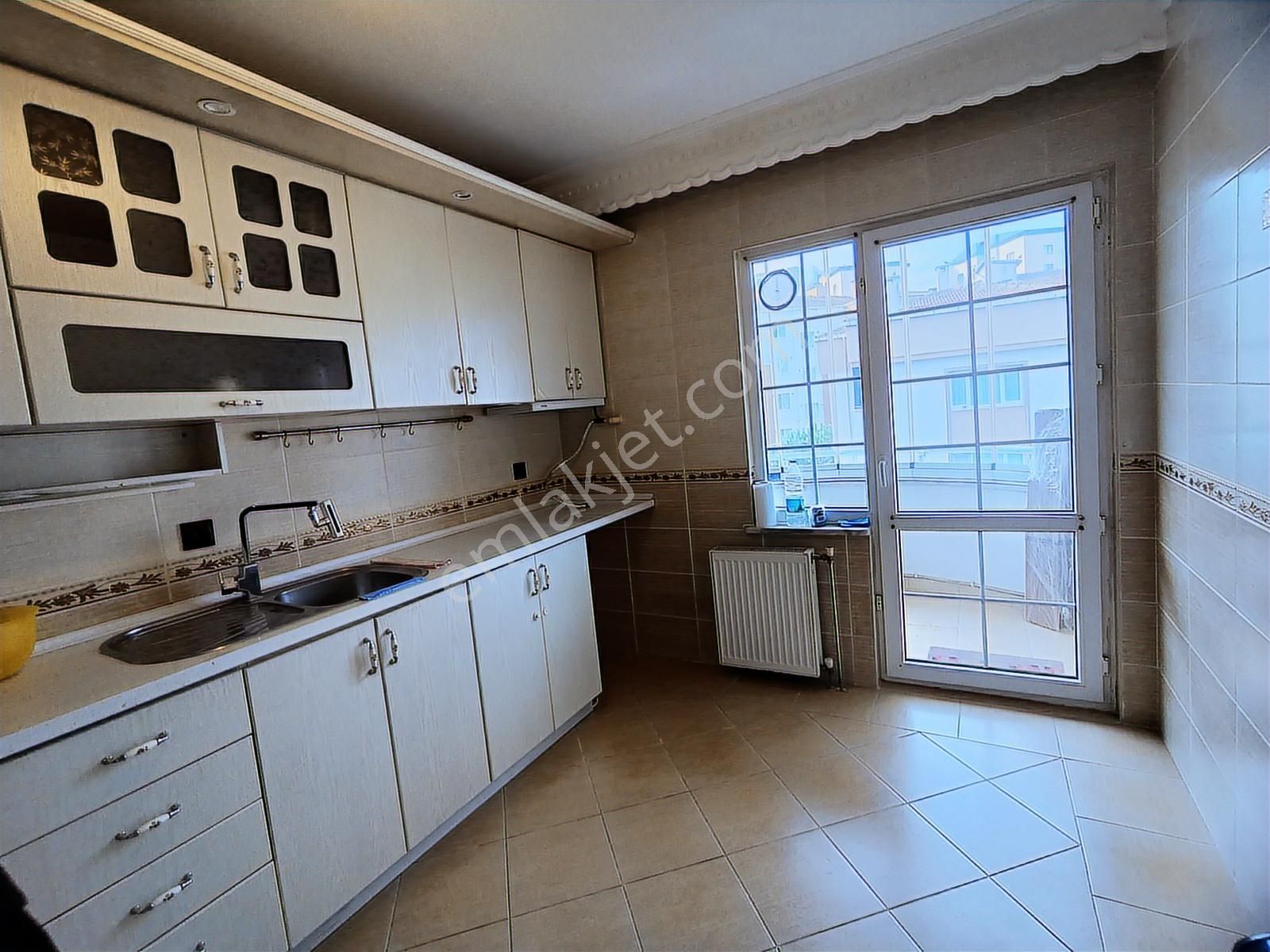 Kiralık Geniş Dubleks Daire (iki Daire Şeklinde) - Görsel 6