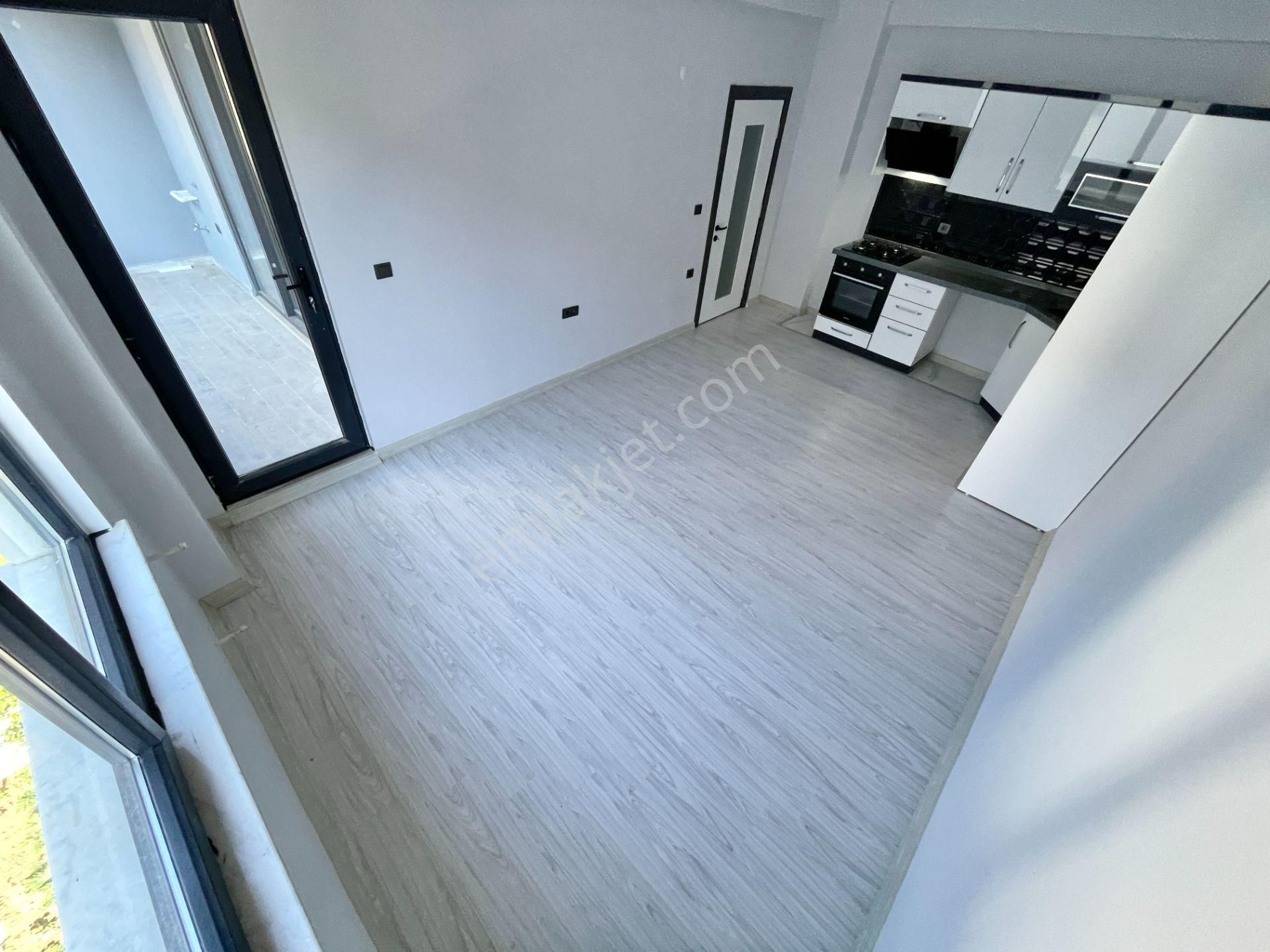 Berkay Demirel'den Akçayda Satılık Sıfır Lüks Arakat 1+1 Daire - Görsel 11