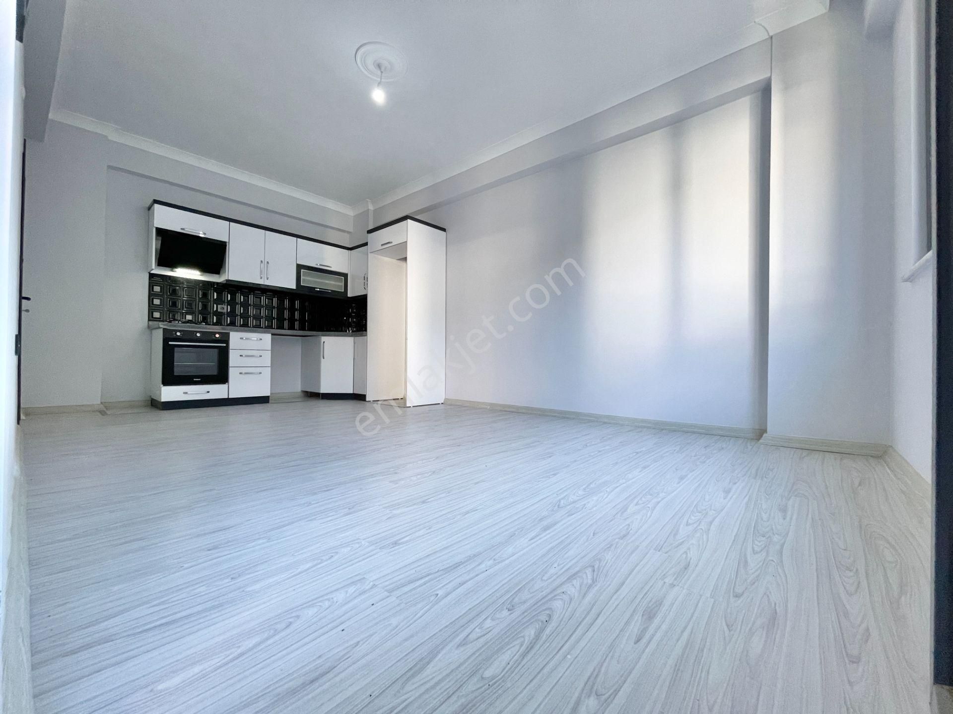 Berkay Demirel'den Akçayda Satılık Sıfır Lüks Arakat 1+1 Daire - Görsel 10