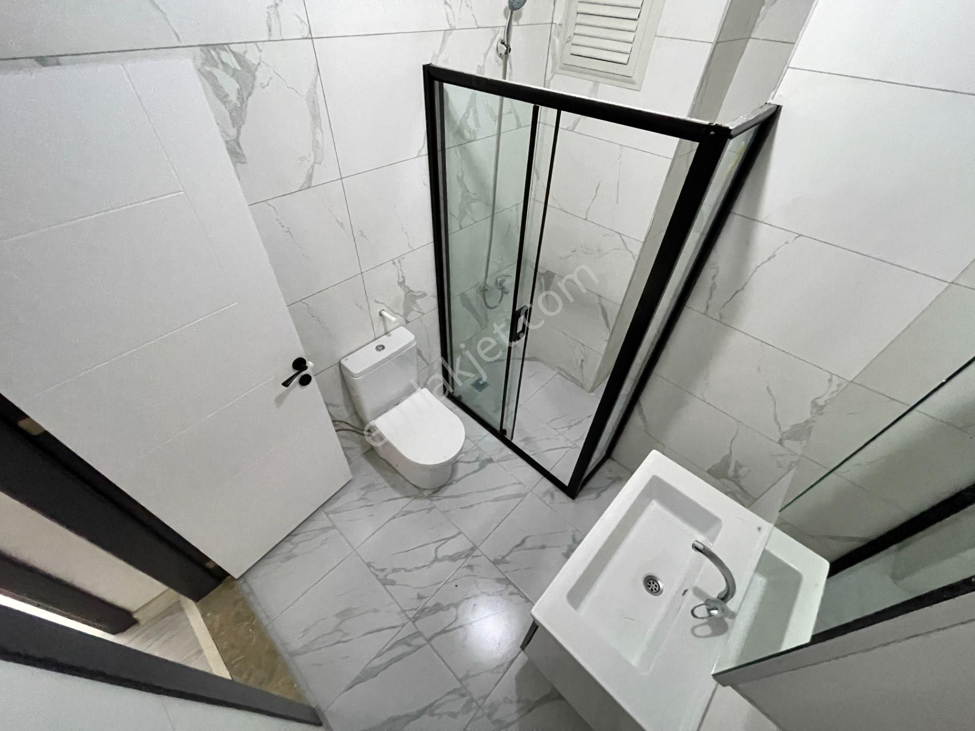 Berkay Demirel'den Akçayda Satılık Sıfır Lüks Arakat 1+1 Daire - Görsel 25