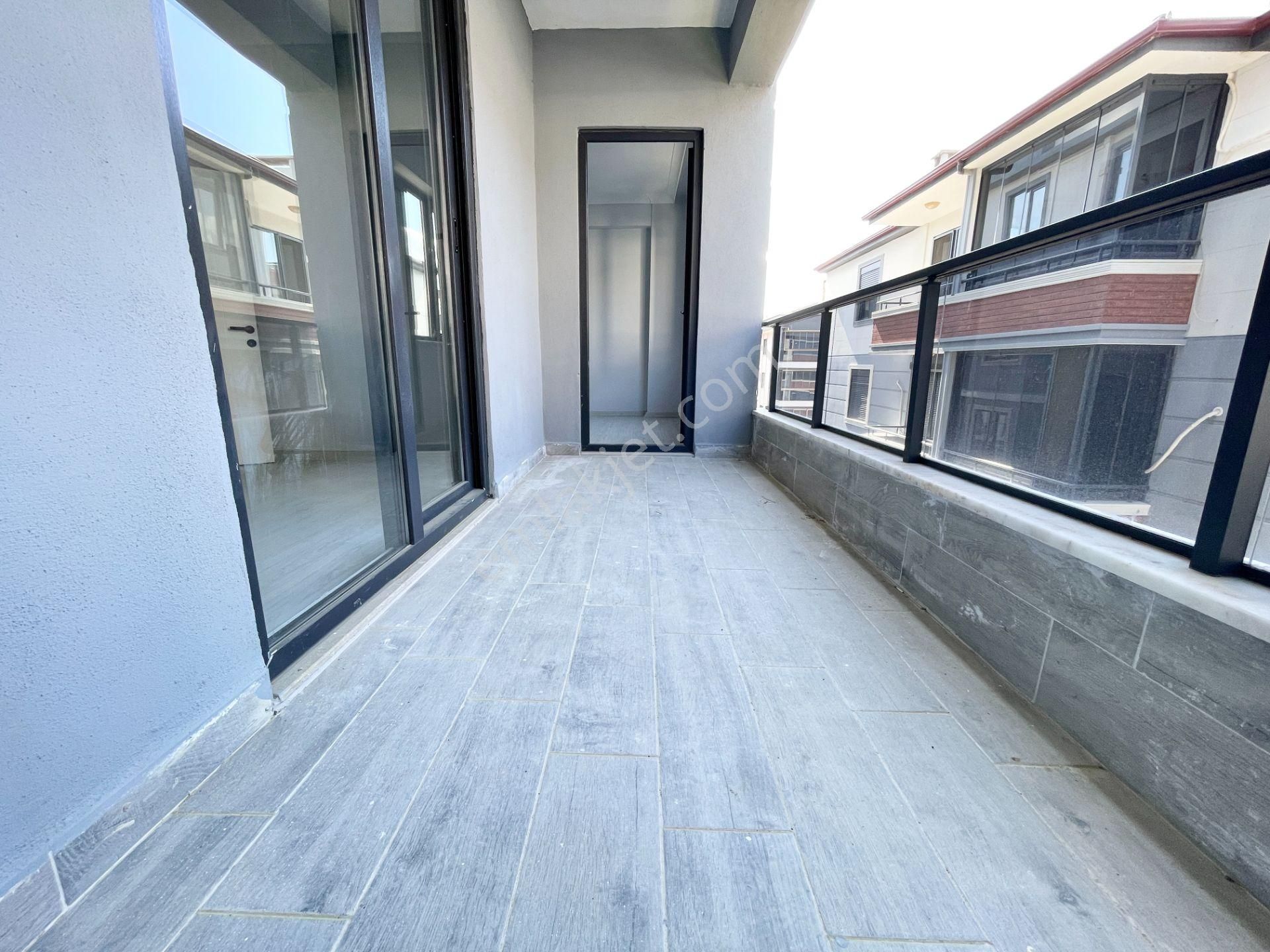 Berkay Demirel'den Akçayda Satılık Sıfır Lüks Arakat 1+1 Daire - Görsel 20