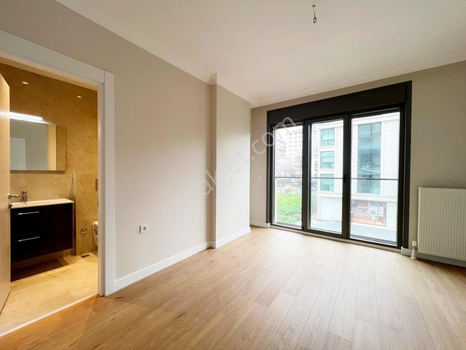 Caddebostan 2.bina Kiralık Ofis Katı - Görsel 2