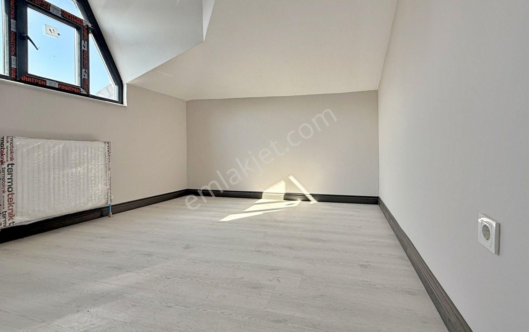 Weal World' Den Bahçelinizam Da, K.otoparklı, 3+2, Çift Girişli, Sıfır Dubleks ... - Görsel 21