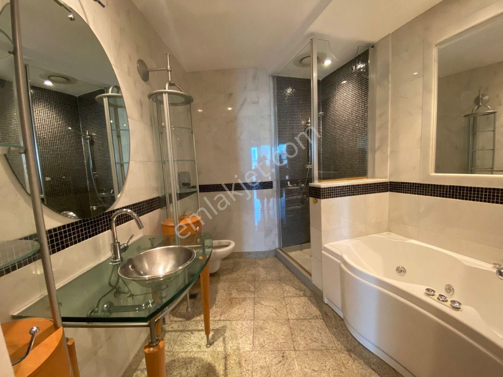 Şişli Elit Residence Manzaralı 2+1 Temiz 170m2 Satılık - Görsel 24
