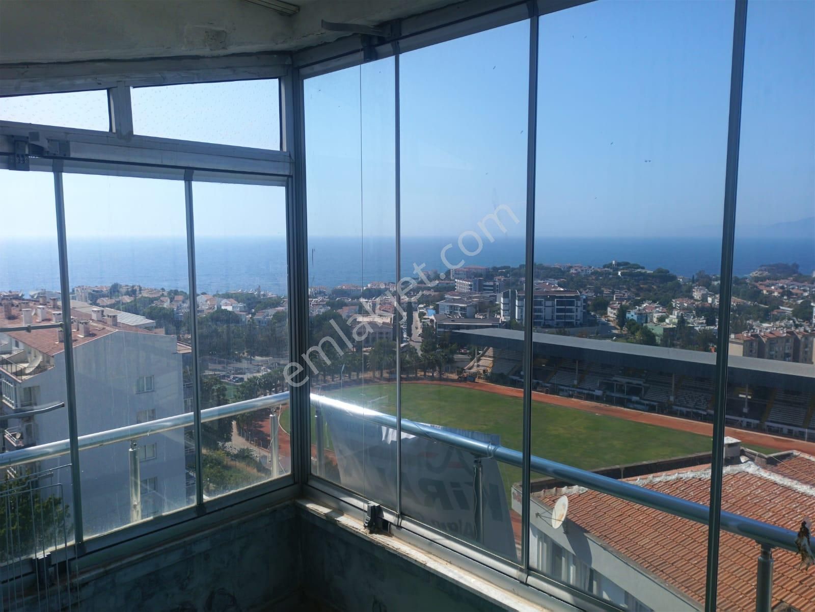 Kuşadasında Eşsiz Manzarası İle Fırsat 2+1 Daire - Görsel 8