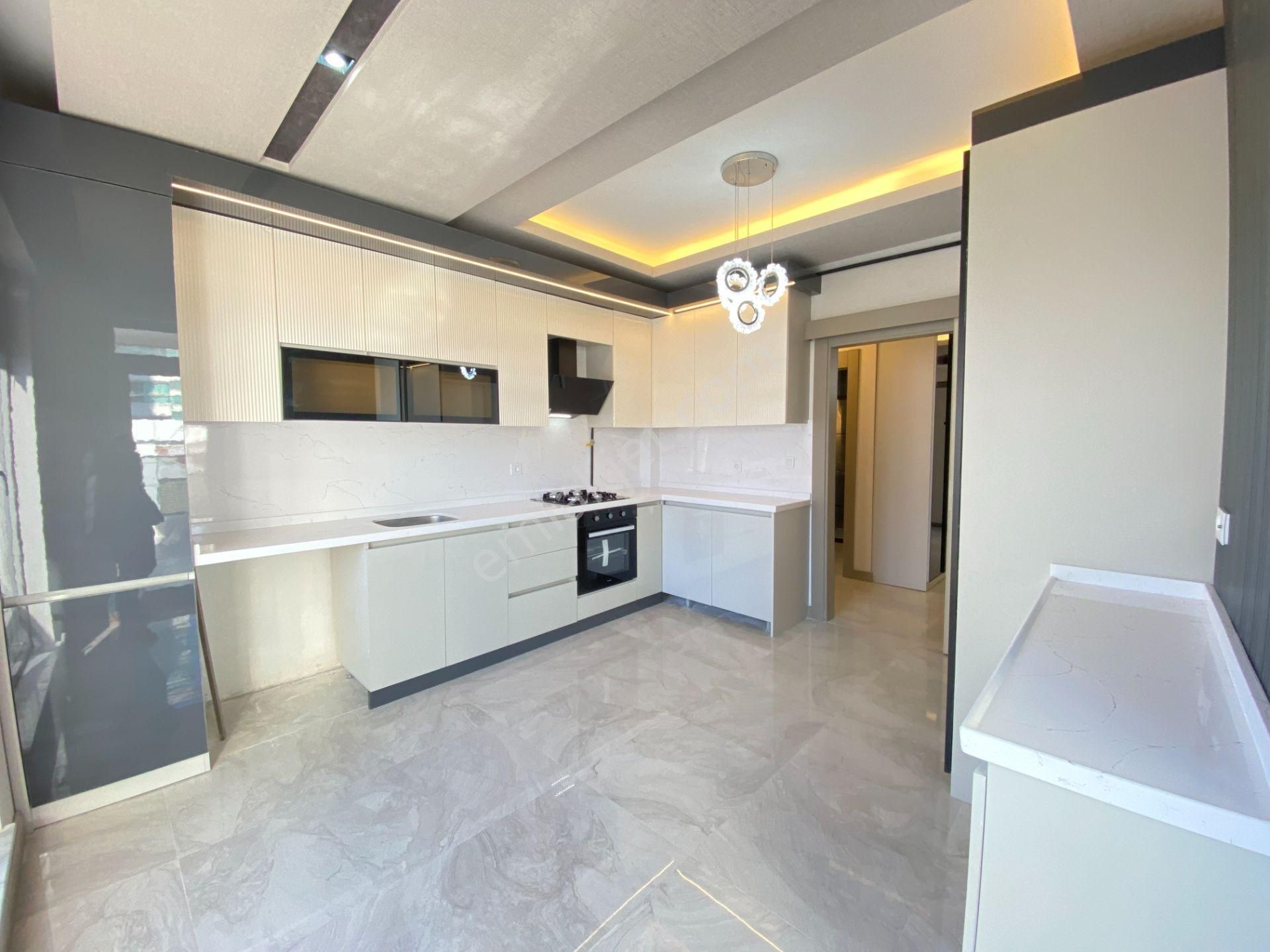 Gökçe Emlak'tan Saray Merkezde Satılık 4+1 Ultralüx Daire - Görsel 24