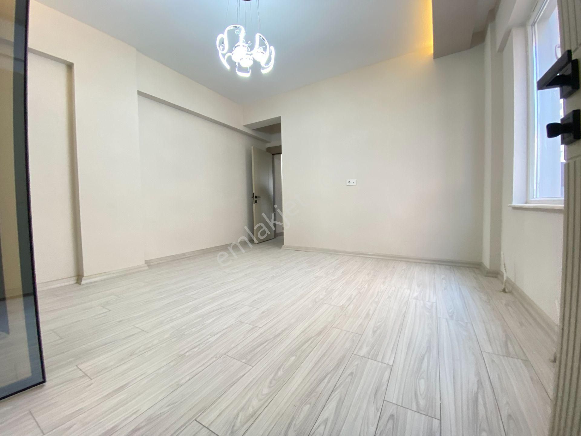 Gökçe Emlak'tan Saray Merkezde Satılık 4+1 Ultralüx Daire - Görsel 17