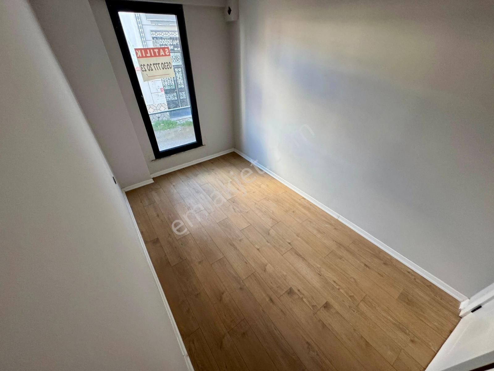 🏡 Referans'tan Akçay'da Ara Kat Ön Cephe Şık Tasarımlı 2+1 Daire - Görsel 21