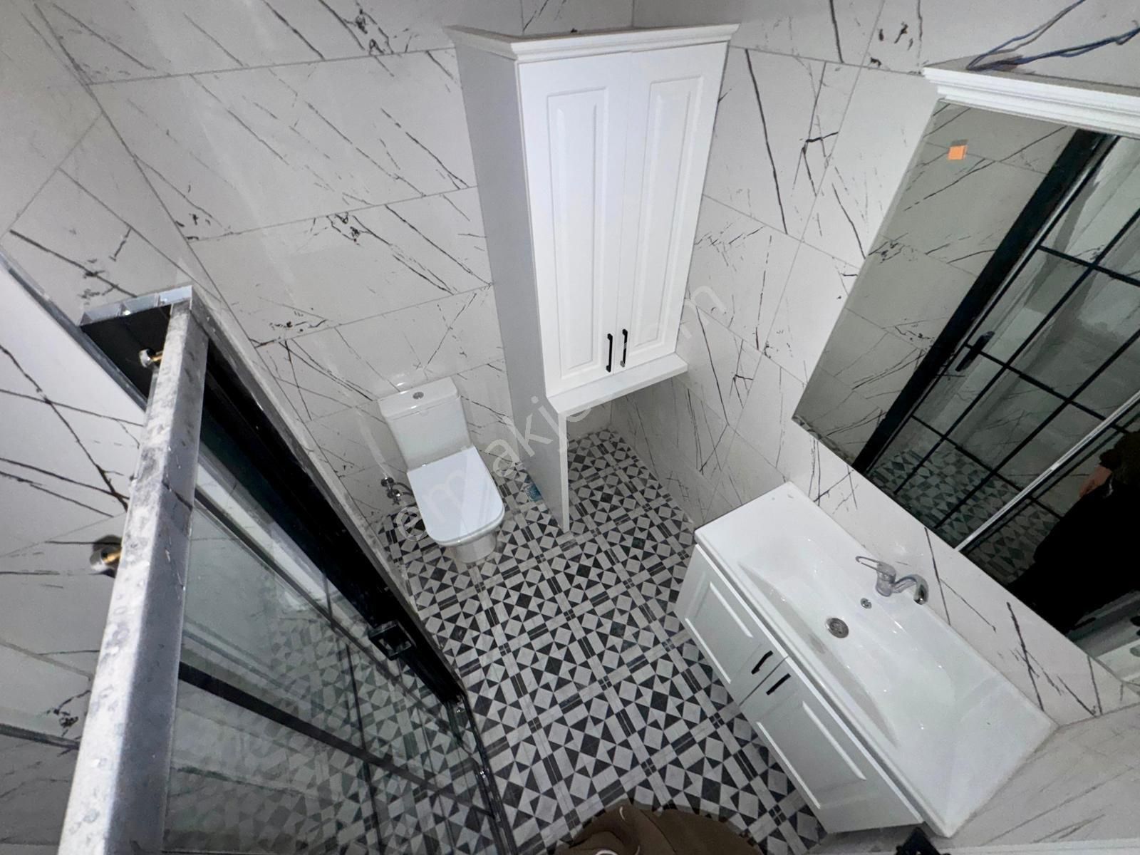 🏡 Referans'tan Akçay'da Ara Kat Ön Cephe Şık Tasarımlı 2+1 Daire - Görsel 11