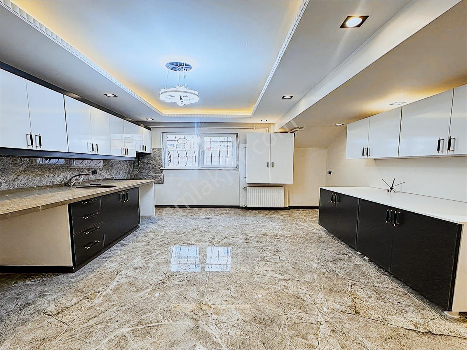 Boss Yapı'dan Eşsiz Lokasyonda Lüks Tasarım Dev M² 2+1 Daire - Görsel 16