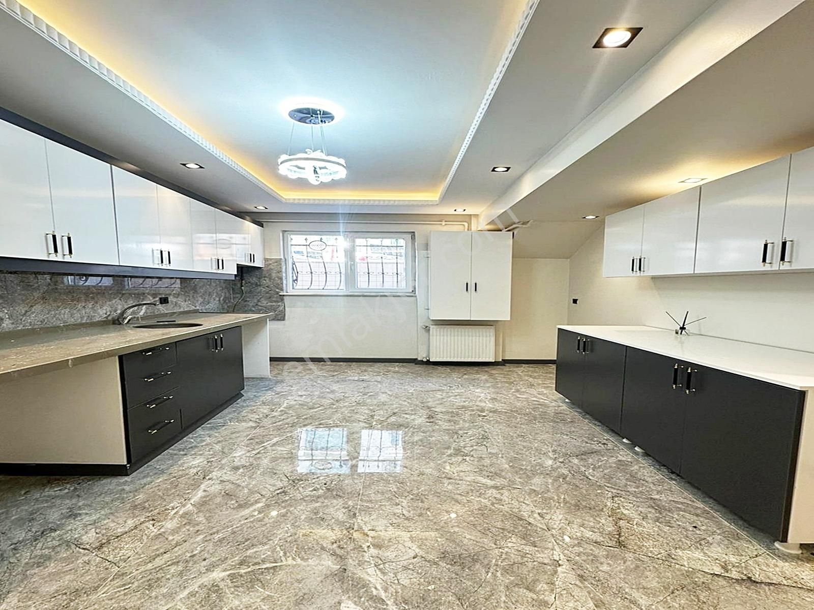 Boss Yapı'dan Eşsiz Lokasyonda Lüks Tasarım Dev M² 2+1 Daire - Görsel 12