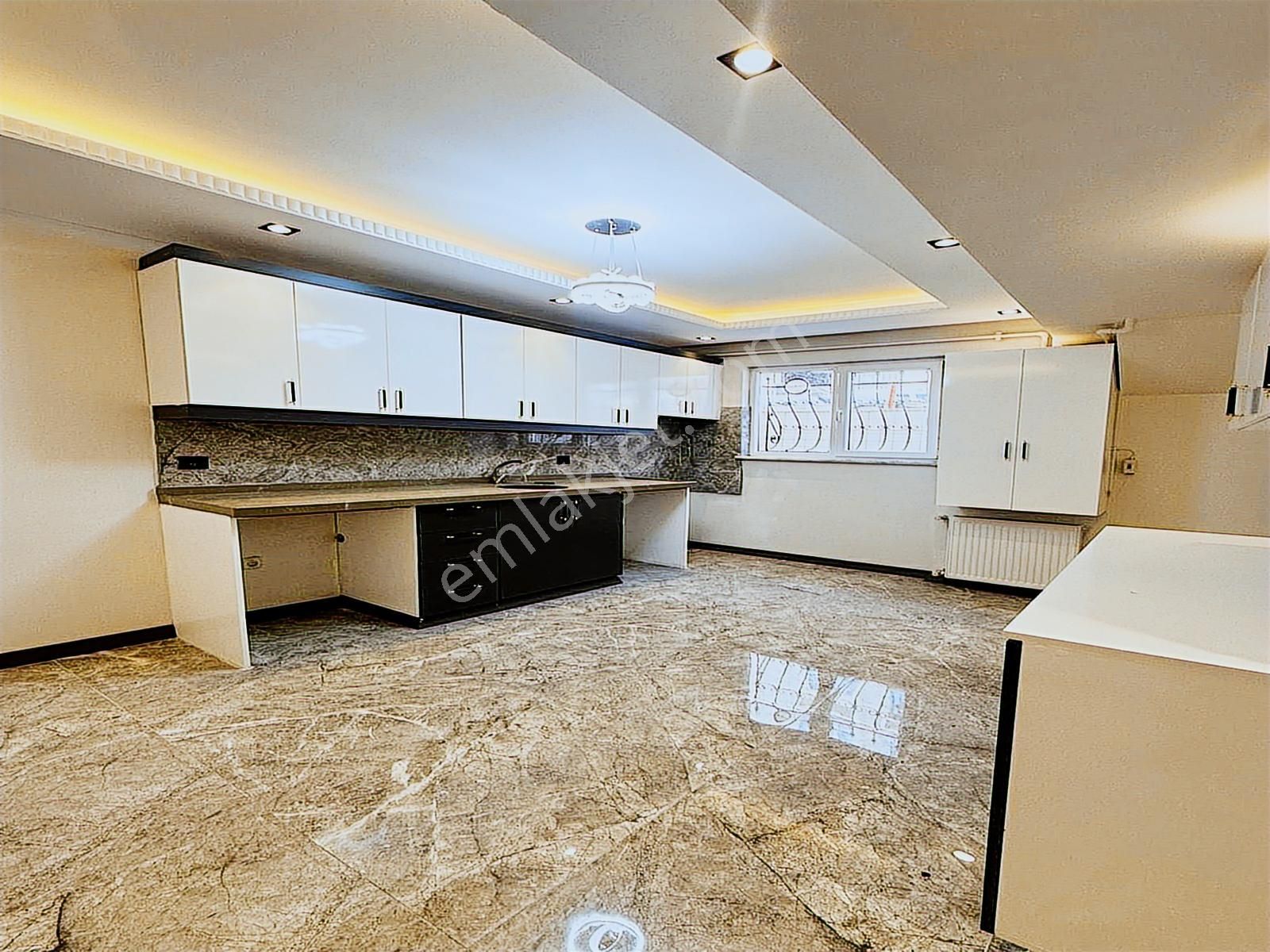 Boss Yapı'dan Eşsiz Lokasyonda Lüks Tasarım Dev M² 2+1 Daire - Görsel 25