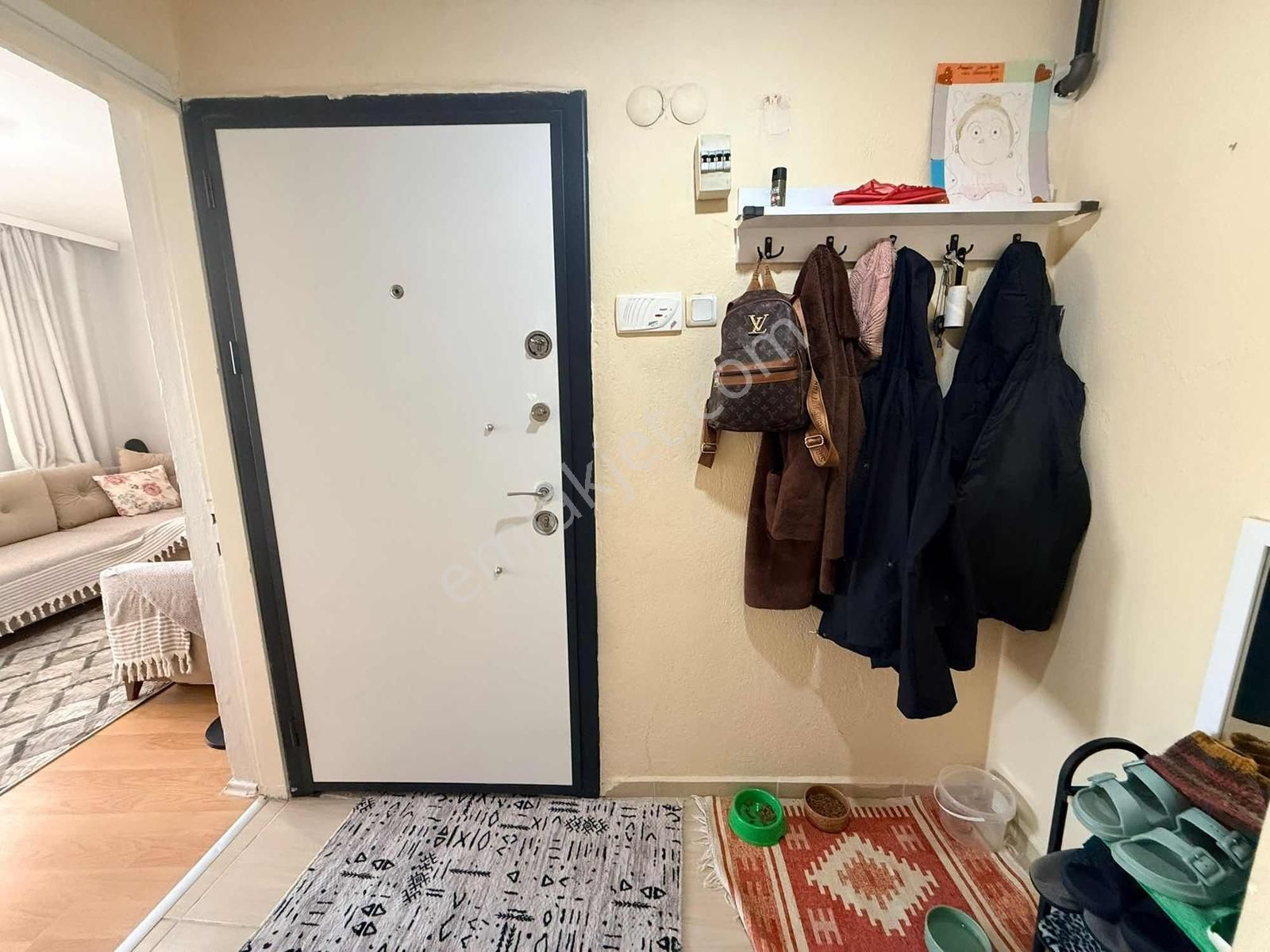 Yarhasanlar Mahallesinde 2+1 Kiremit Çatılı Daire Fırsatı - Görsel 15