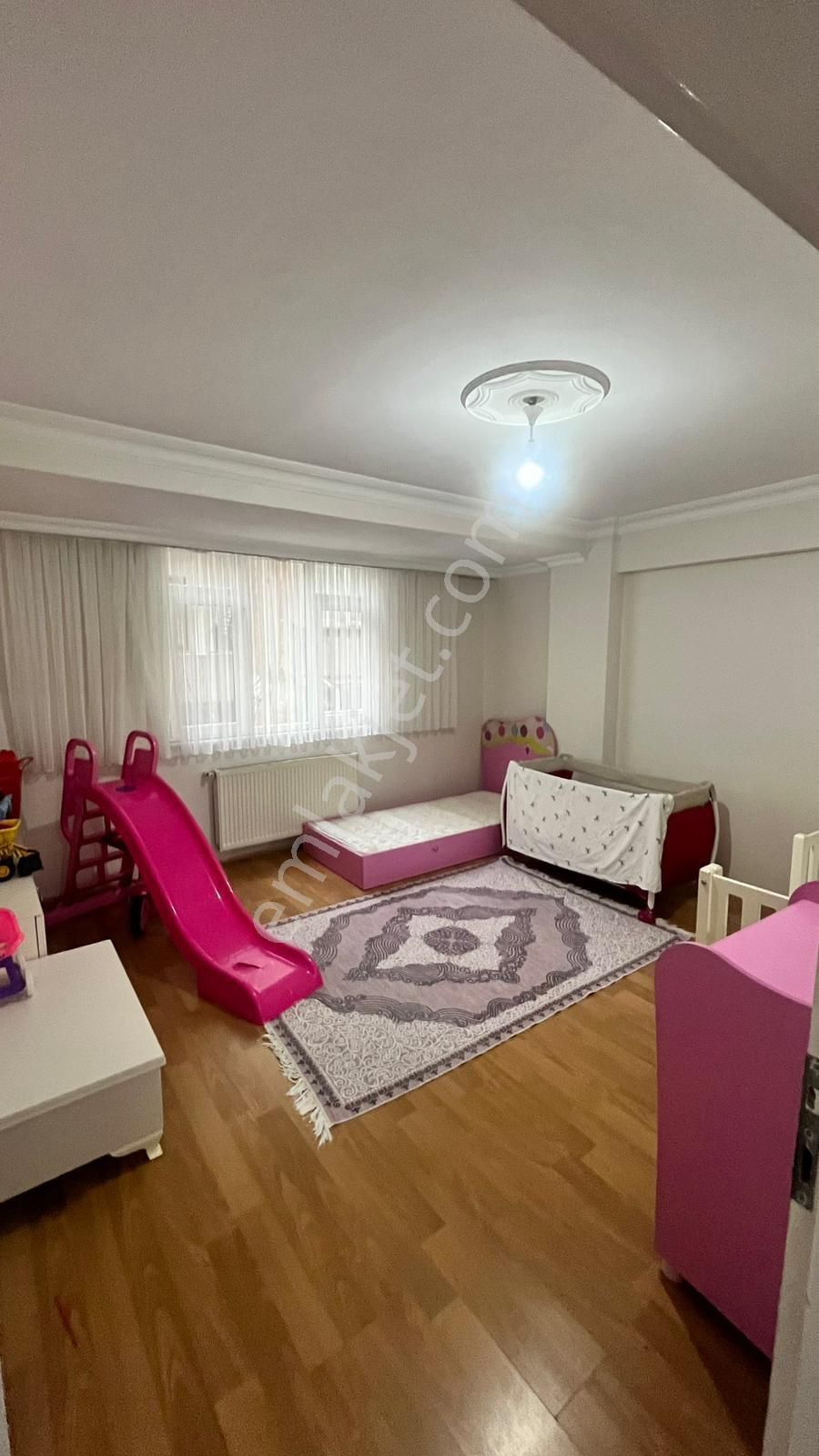 Esentepe 3+1 Emsalsiz Büyüklükte 130m² Hoca Ahmet Yesevi Cadde Üzerinde - Görsel 6