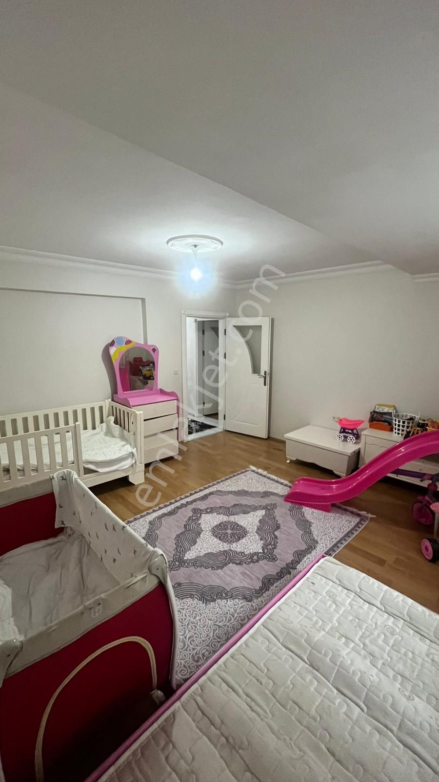 Esentepe 3+1 Emsalsiz Büyüklükte 130m² Hoca Ahmet Yesevi Cadde Üzerinde - Görsel 7