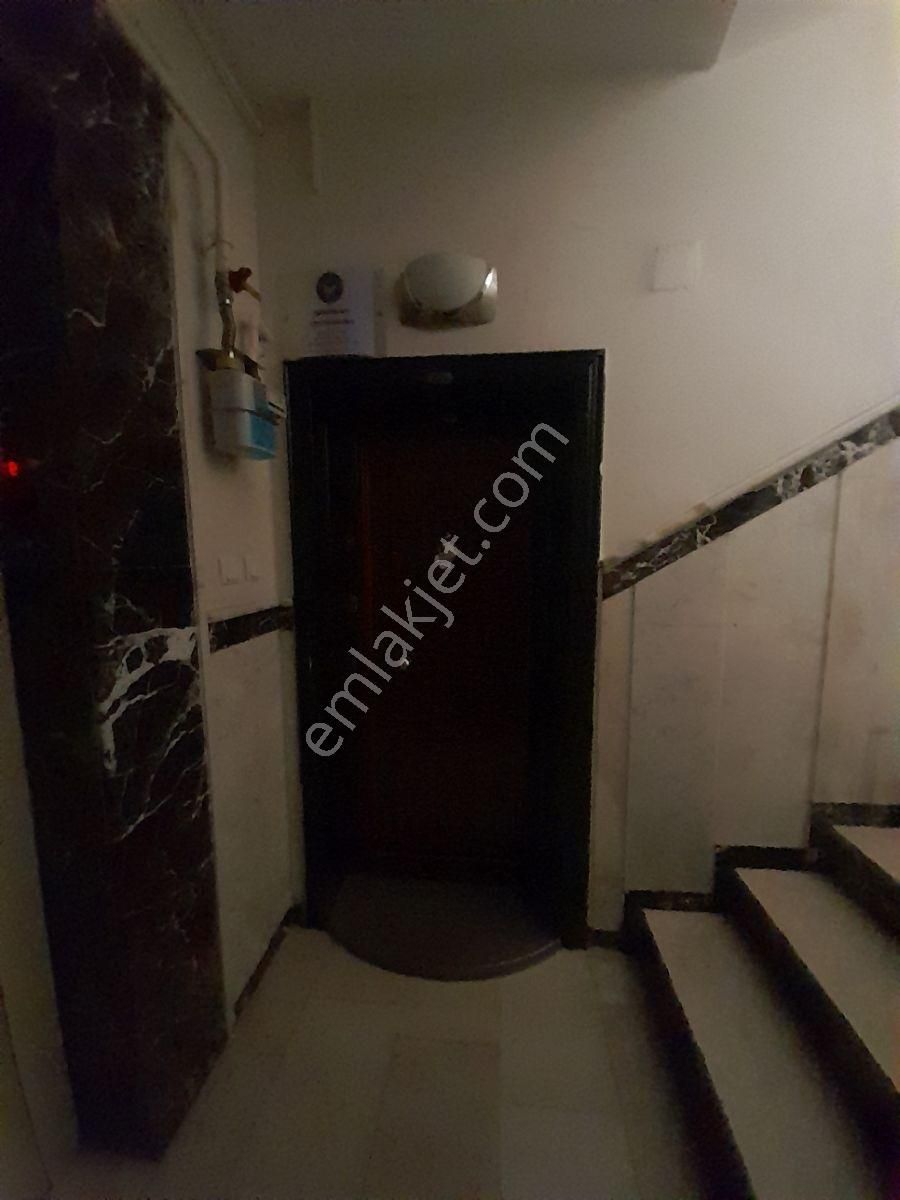 Erciyesevlerde Satılık Geniş 4+1 Daire - Görsel 19