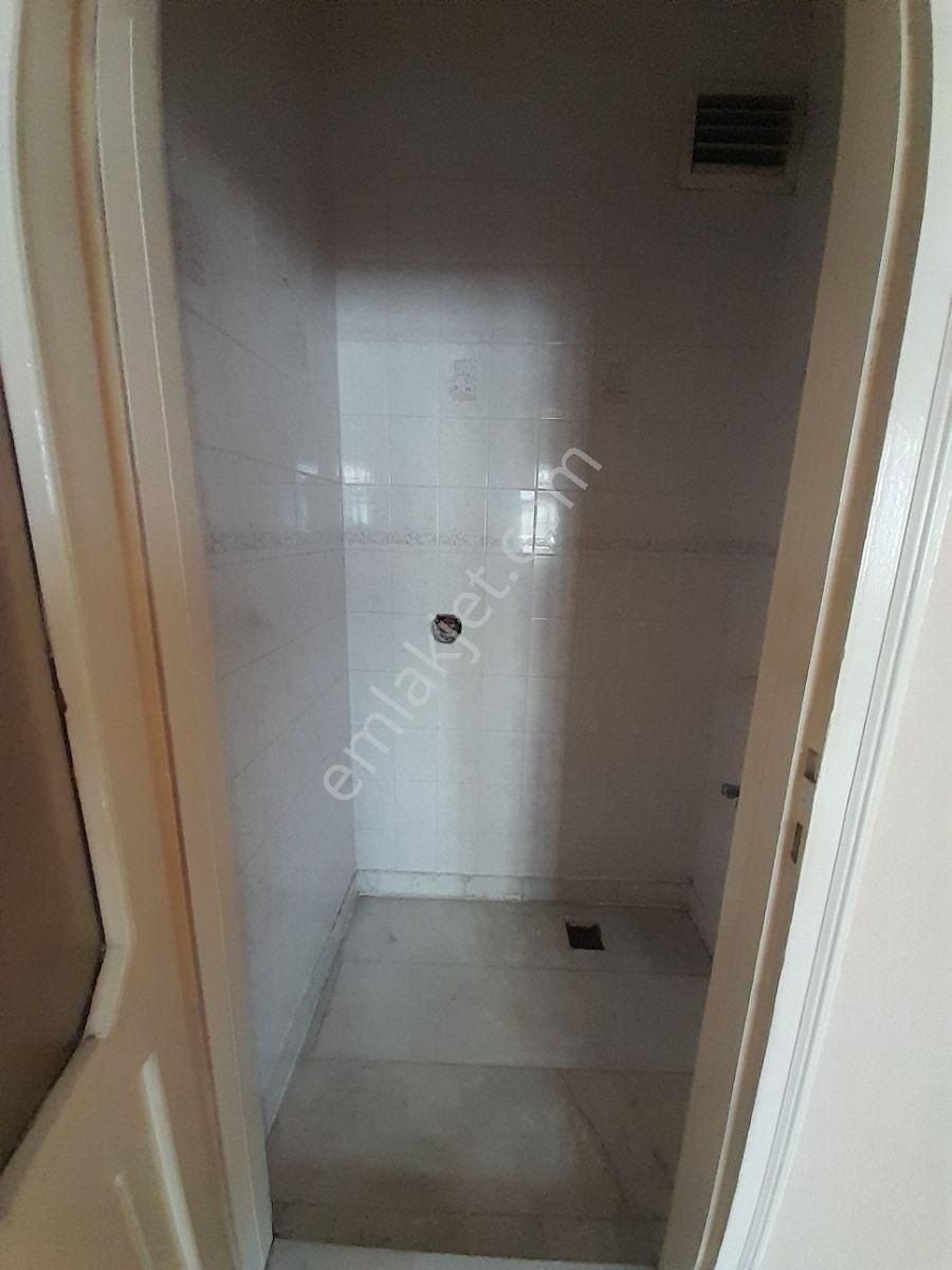 Erciyesevlerde Satılık Geniş 4+1 Daire - Görsel 14