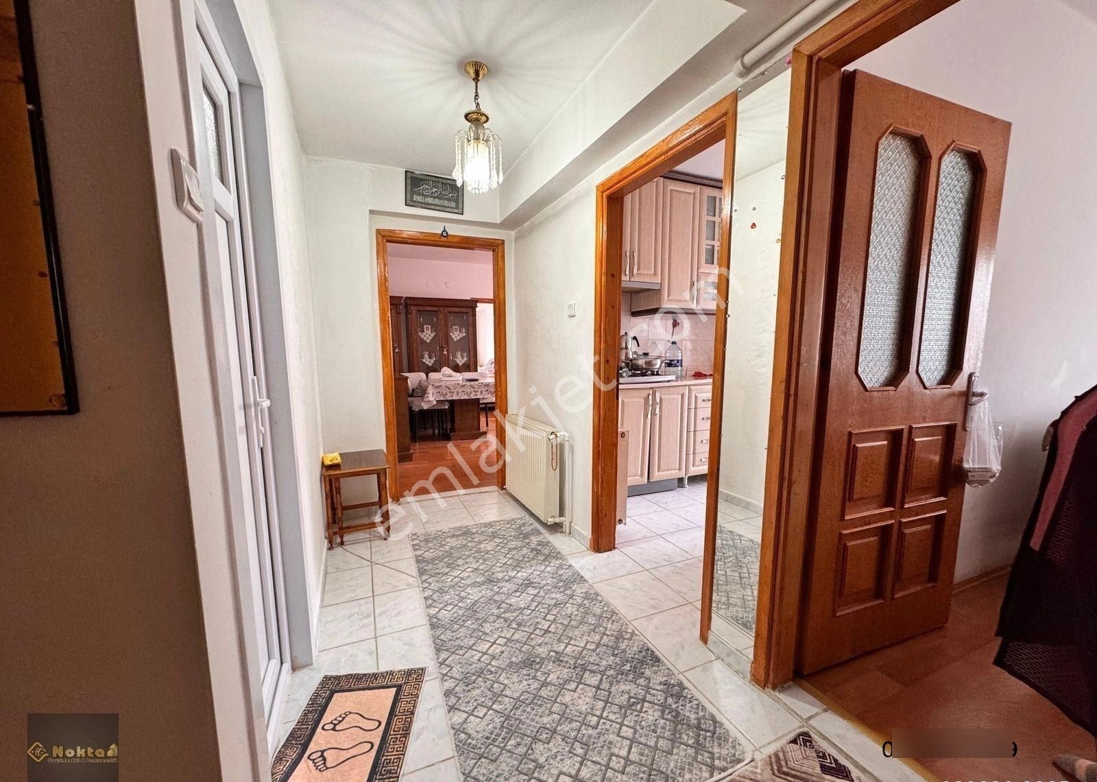 Sincan İstasyon Mahallesinde Köşe Cephe Ara Kat 3+1//120m2 - Görsel 30