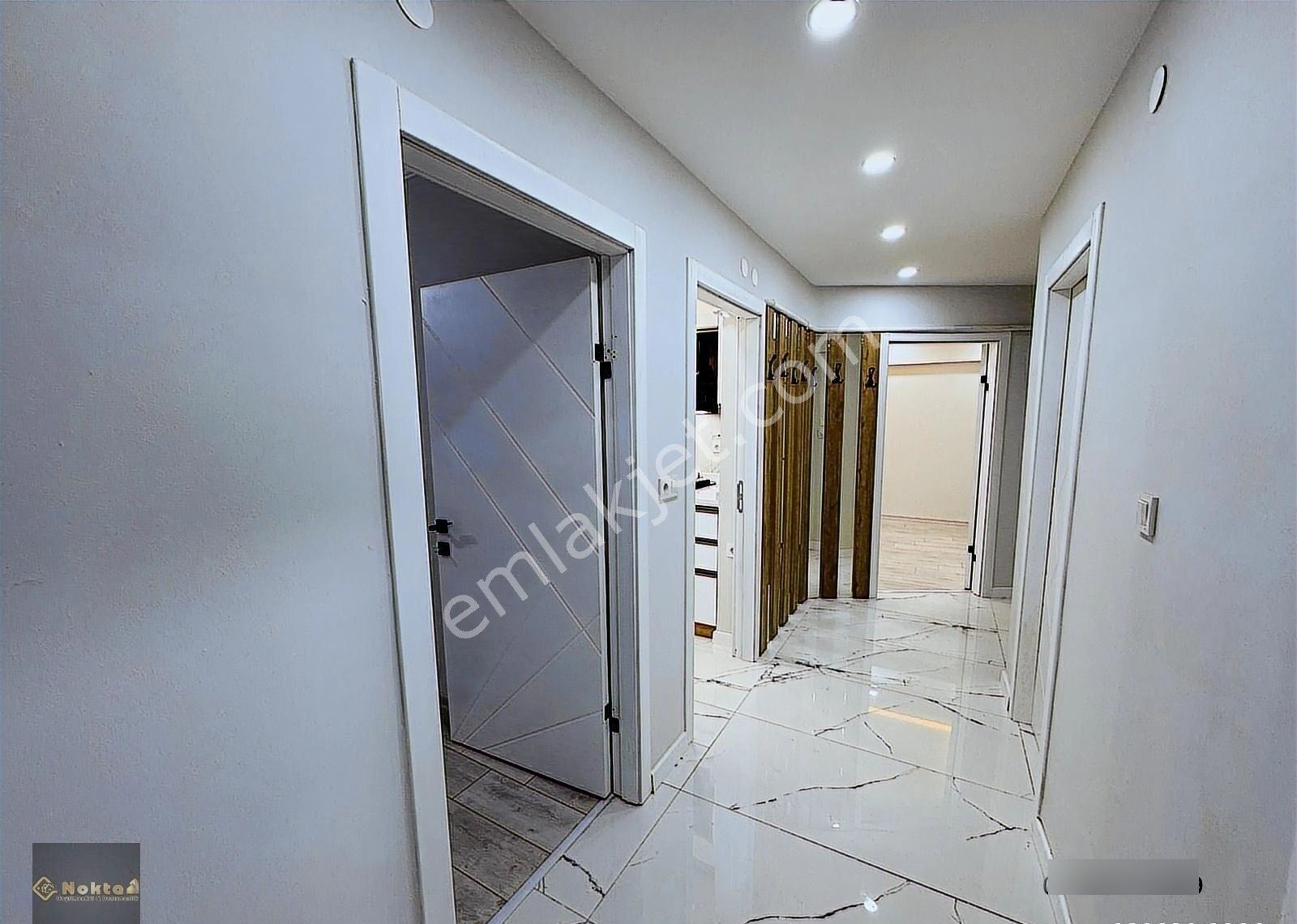 30 Ağustos Mahallesinde 3+1//120m2 Yapılı-ön Cephe-merkezi Konum - Görsel 27