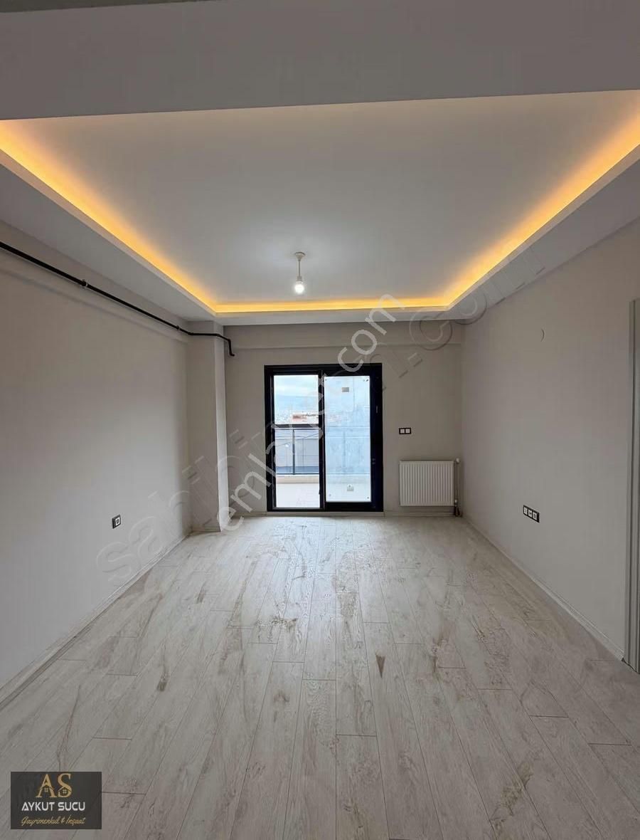 Sıfır 1+1 | Brüt 43 M² | Balkonlu | Asansörlü | Ana Cadde - Görsel 4