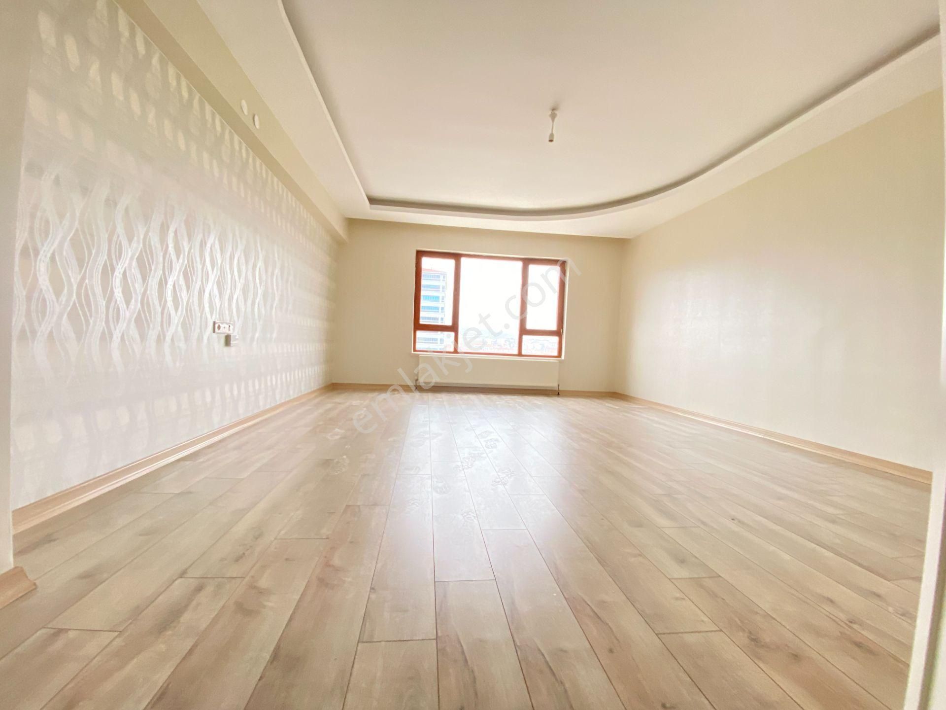 Gökçe Emlak'tan 8.kat Giysi Odalı Ebeveyn Banyolu Ultralüx 4+1 - Görsel 2