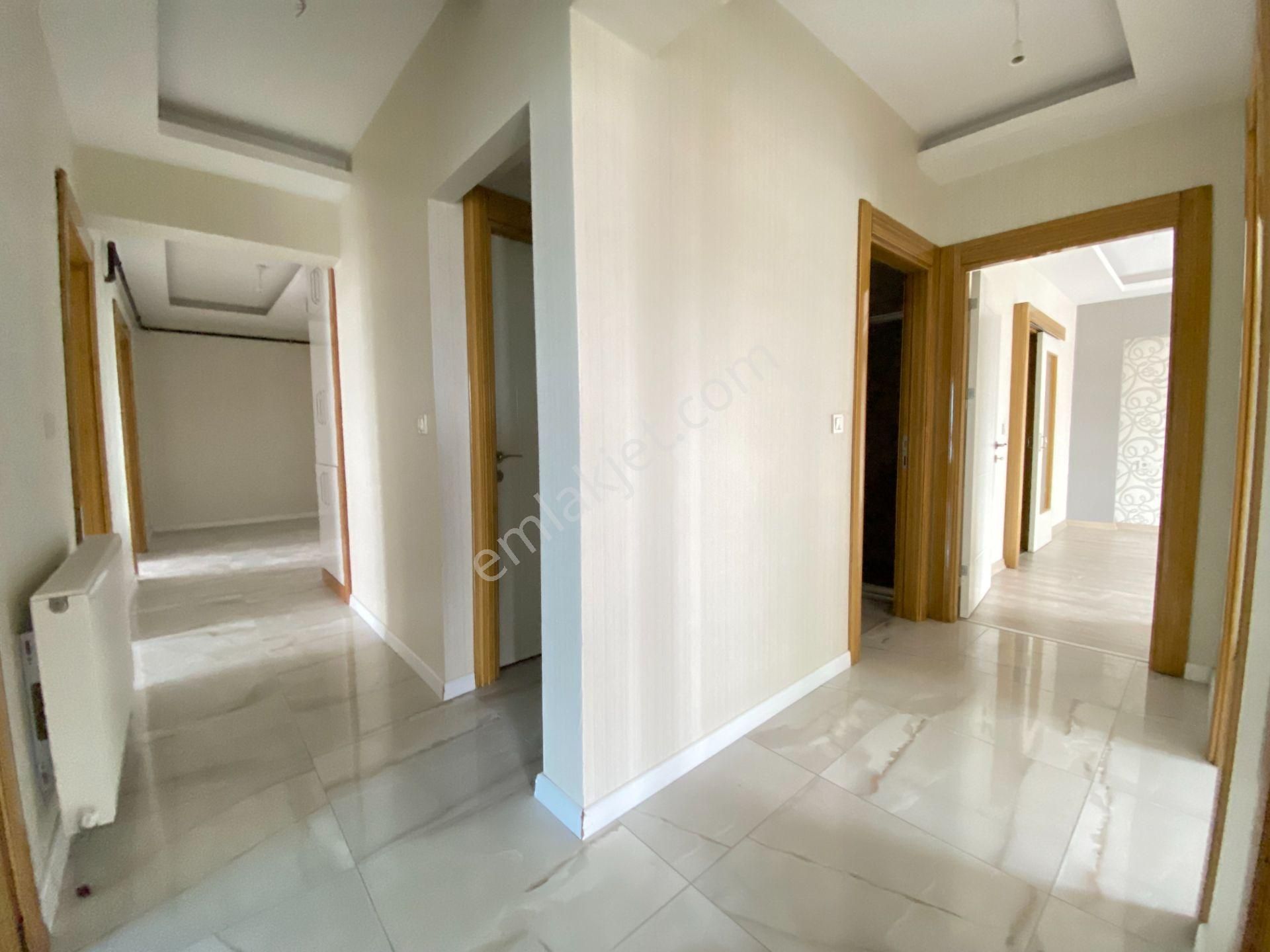 Gökçe Emlak'tan 8.kat Giysi Odalı Ebeveyn Banyolu Ultralüx 4+1 - Görsel 14