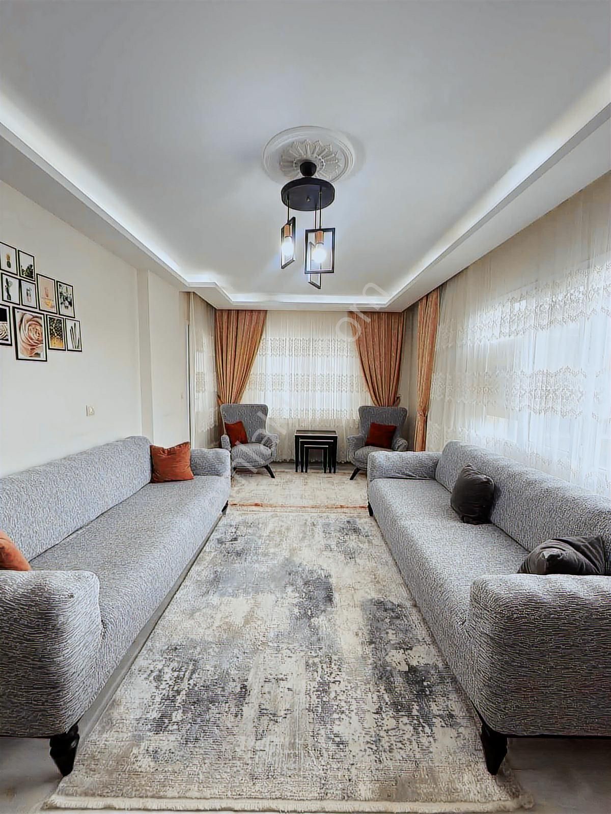 Nova'dan Selvilitepe Mah. Satılık Geniş 2+1 Asansörlü Arakat