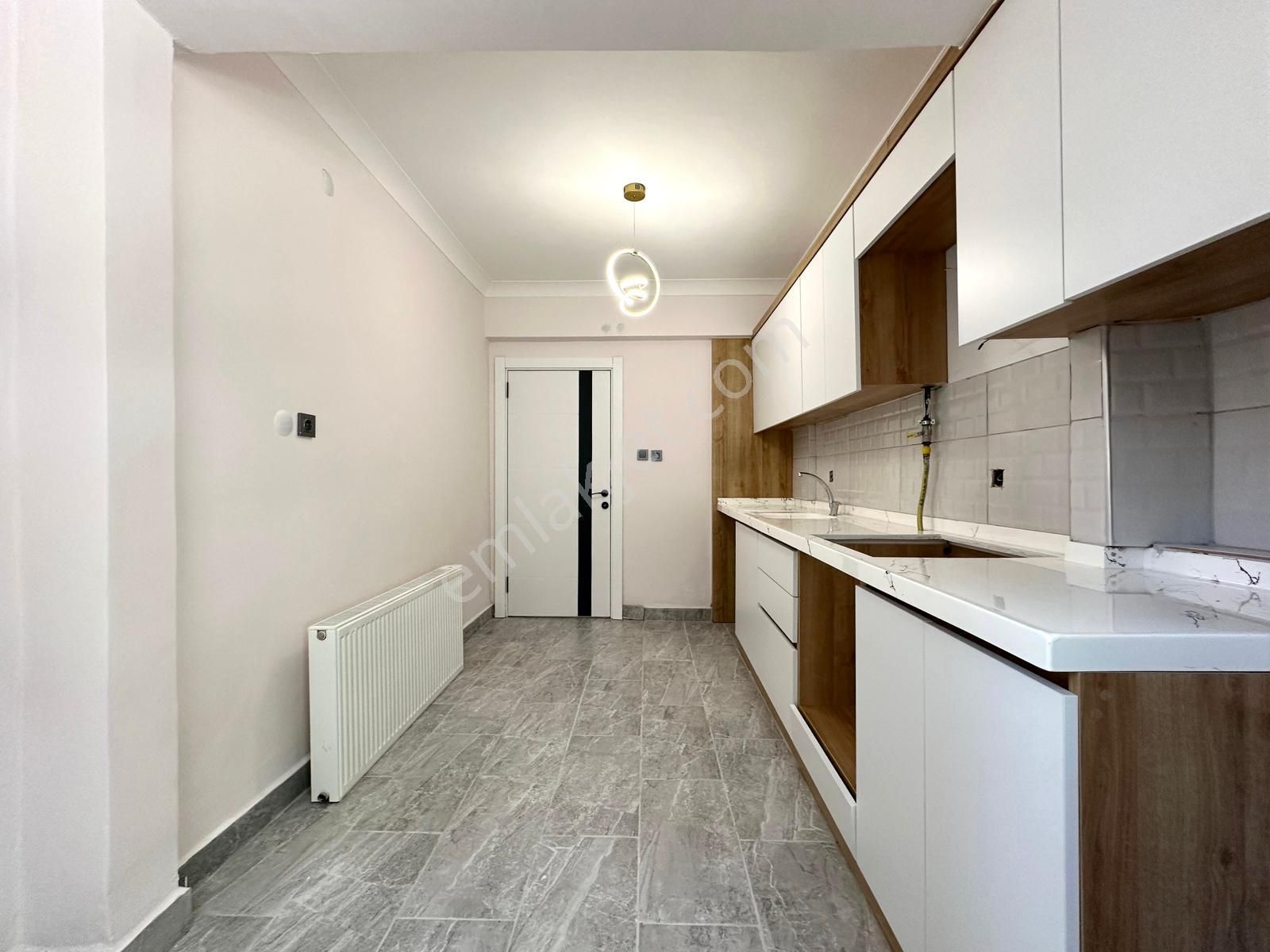 🏡 Referans'tan Altınkum'da Denize 100 Metre Şık Tasarımlı 2+1 Daire - Görsel 3