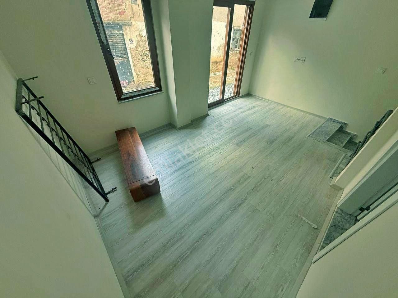 Uytundan Gürede Doğa İle İçiçe Kupon 3+1 Ters Dubleks Daire - Görsel 12