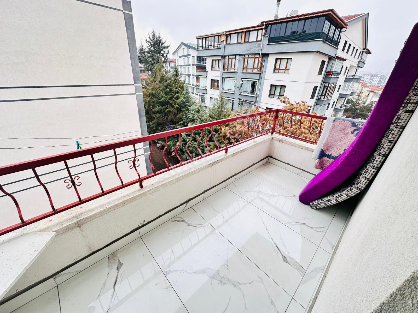 Kalecik Emlak'tan Geniş Ve Ferah G.cephe Lüx Yapılı 3+1 Daire - Görsel 26