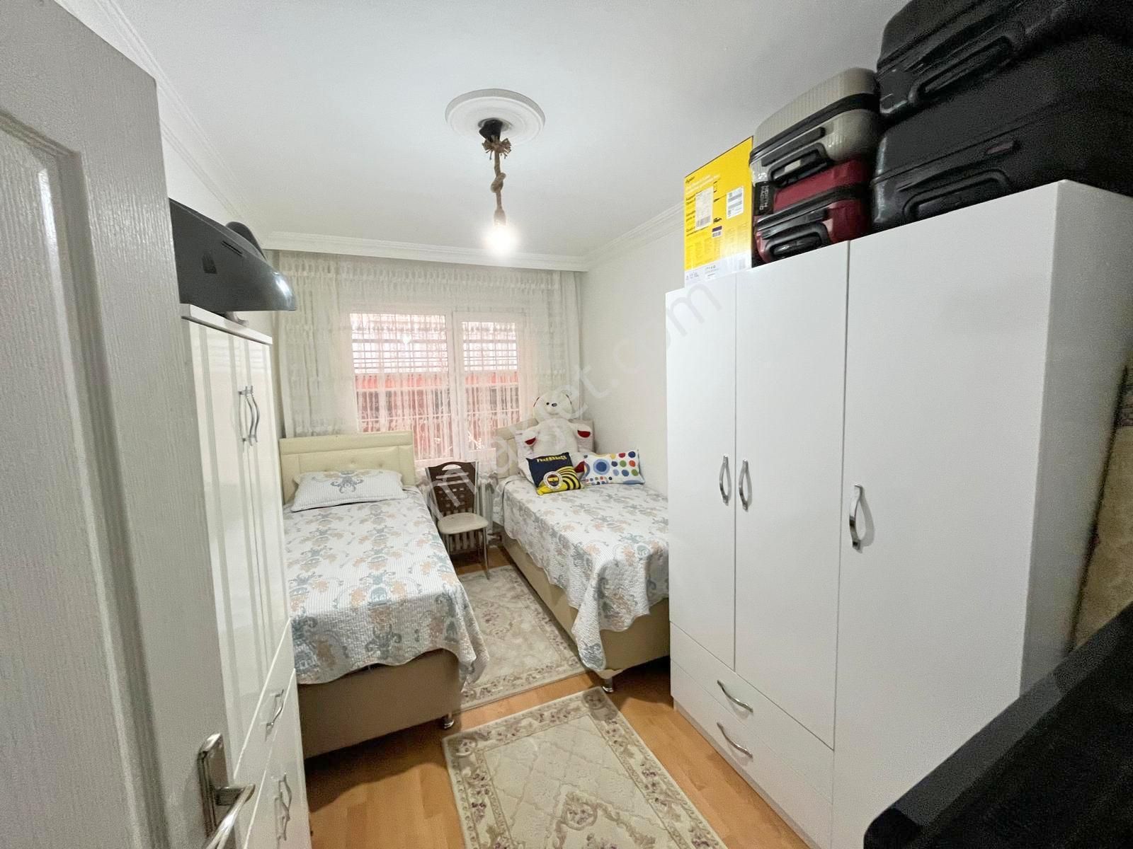 Şafak'tan Tepebaşı H.b.veli Köprüsü Üstü 2+1 Bağımsız Balkonlu - Görsel 5