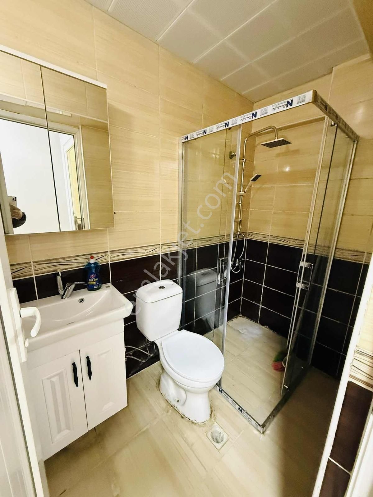 Yeni Mahallede 15 Yaşında 2+1 Lüks Daire Fırsatı - Görsel 8