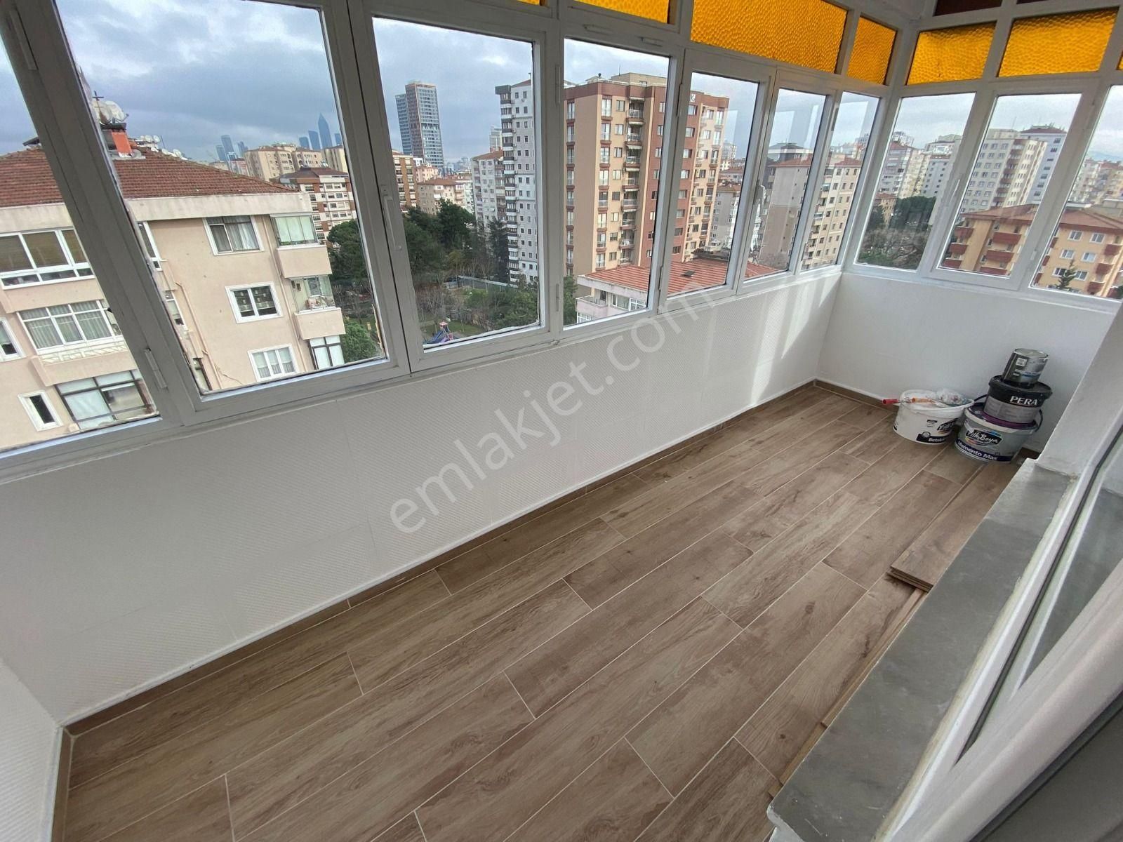 Poyraz'dan Kozyatağı'nda Koru Manzaralı Çift Balkonlu 145 M2 3+1 - Görsel 18