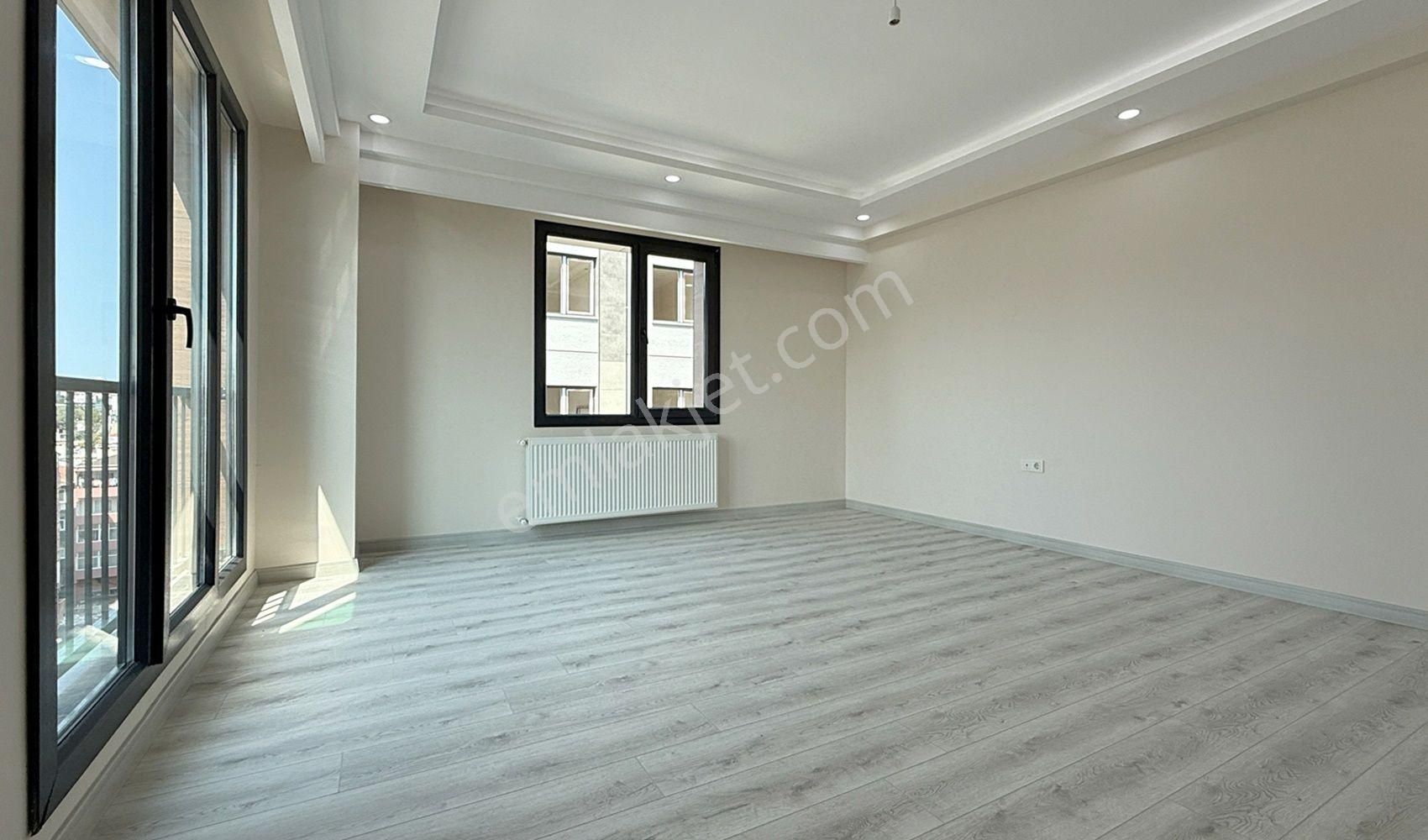 Weal World' Den Bahçelievler De K.otoparklı, Butik Sitede, Geniş 3+1 ... - Görsel 5