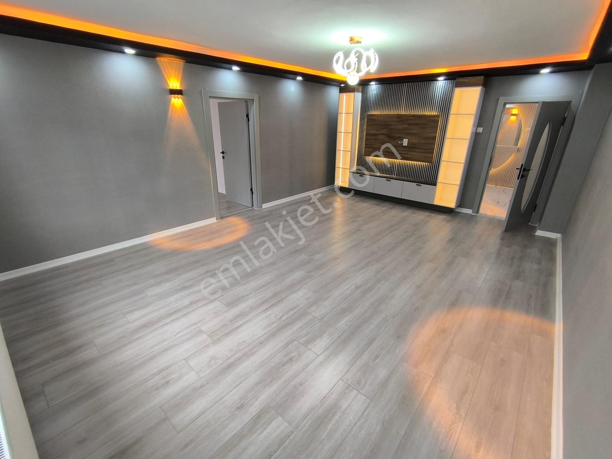 Plevne Mahallesin'de Full Yapılı Satılık Daire - Görsel 12