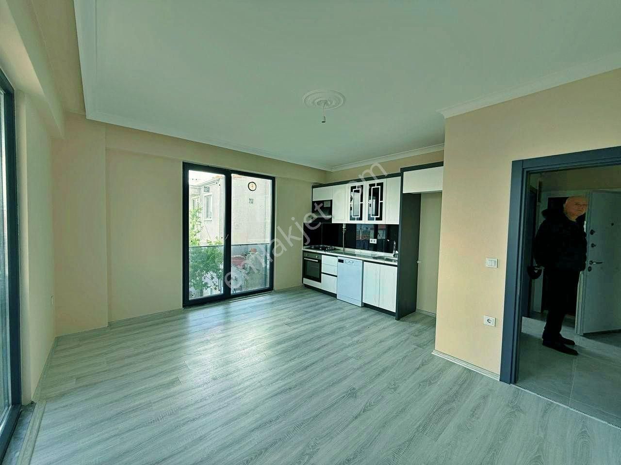 Uytundan Ayvacıkta Sıfır Doğalgazlı 2+1 Ultra Lüks Satılık Daire