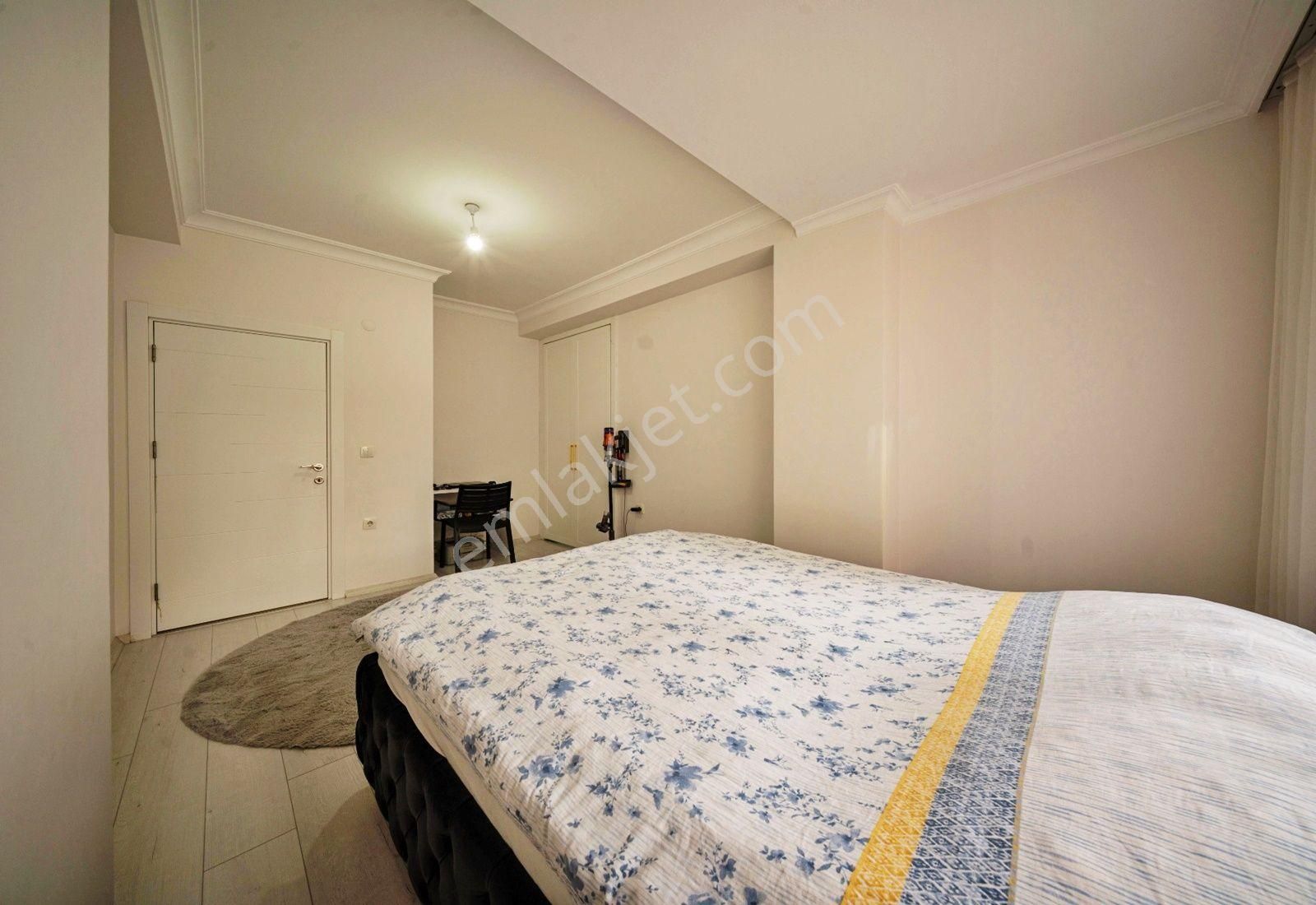 Weal World' Den B.evler Merkez De, Yeni Binada, K.otoparklı, 2+1, 90 M2, 1.kat, Lüks ... - Görsel 12