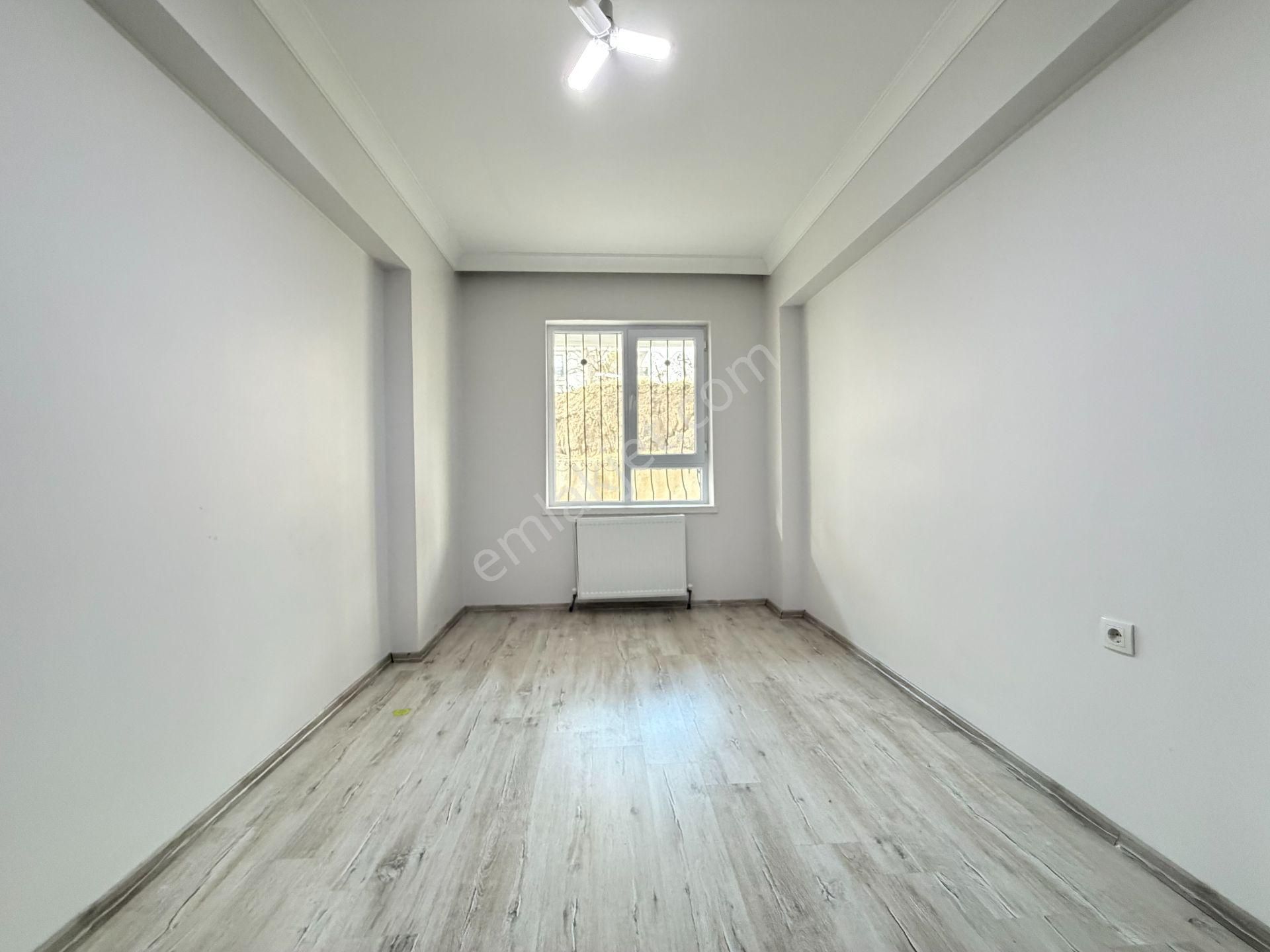 Gökçe Emlak'tan Sarayda Giysi Odalı 3+1 Full Yapı Satılık Daire - Görsel 15